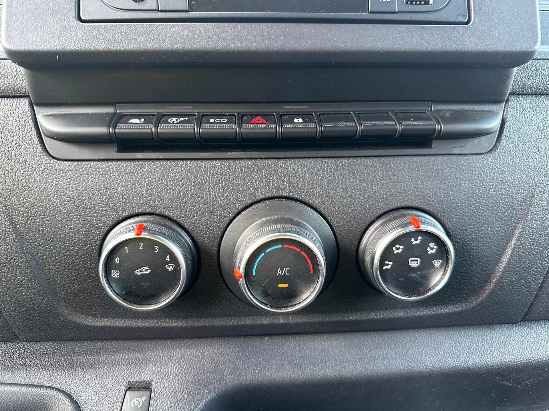 RENAULT Master P35 ENERGY 2.3dCi 165 L4 DB / RJ-image-24