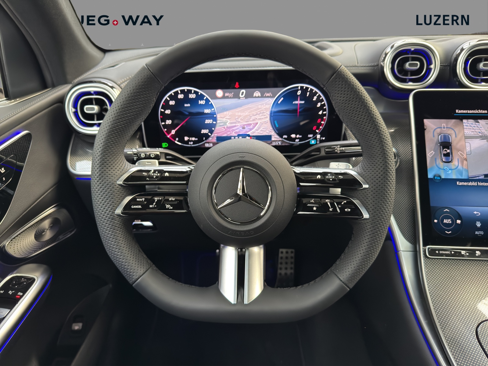 MERCEDES-BENZ GLC 300 de 4Matic EQ Star 9G-Tronic-image-12