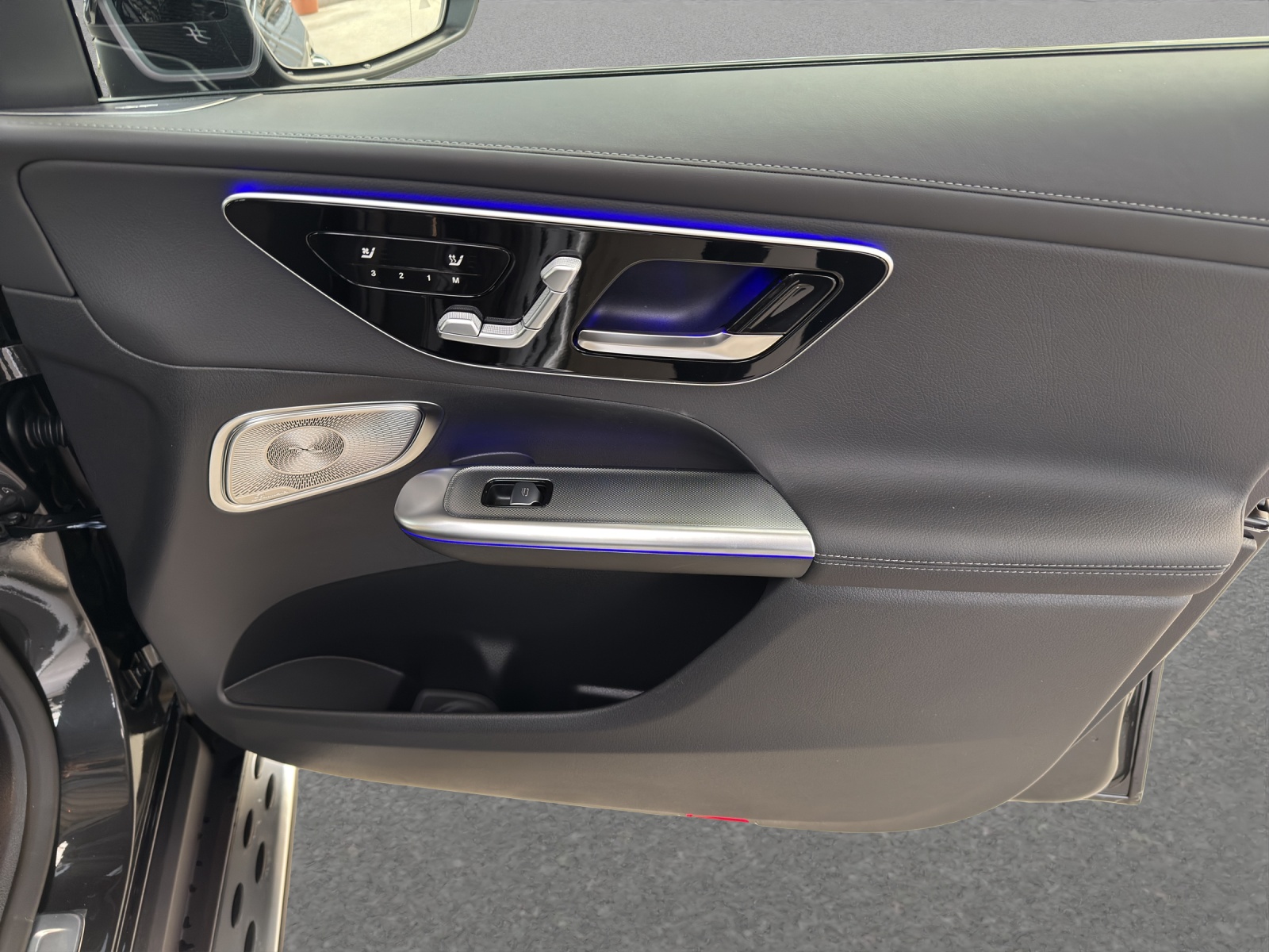 MERCEDES-BENZ GLC 300 de 4Matic EQ Star 9G-Tronic-image-15