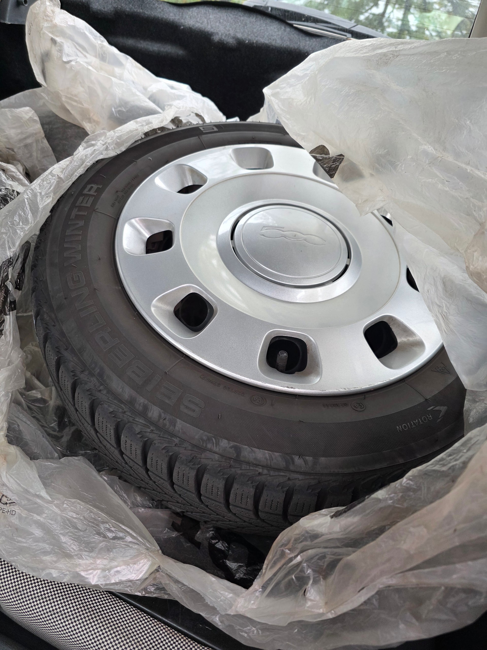 FIAT 500 0.9 Twinair Turbo Lounge-image-9