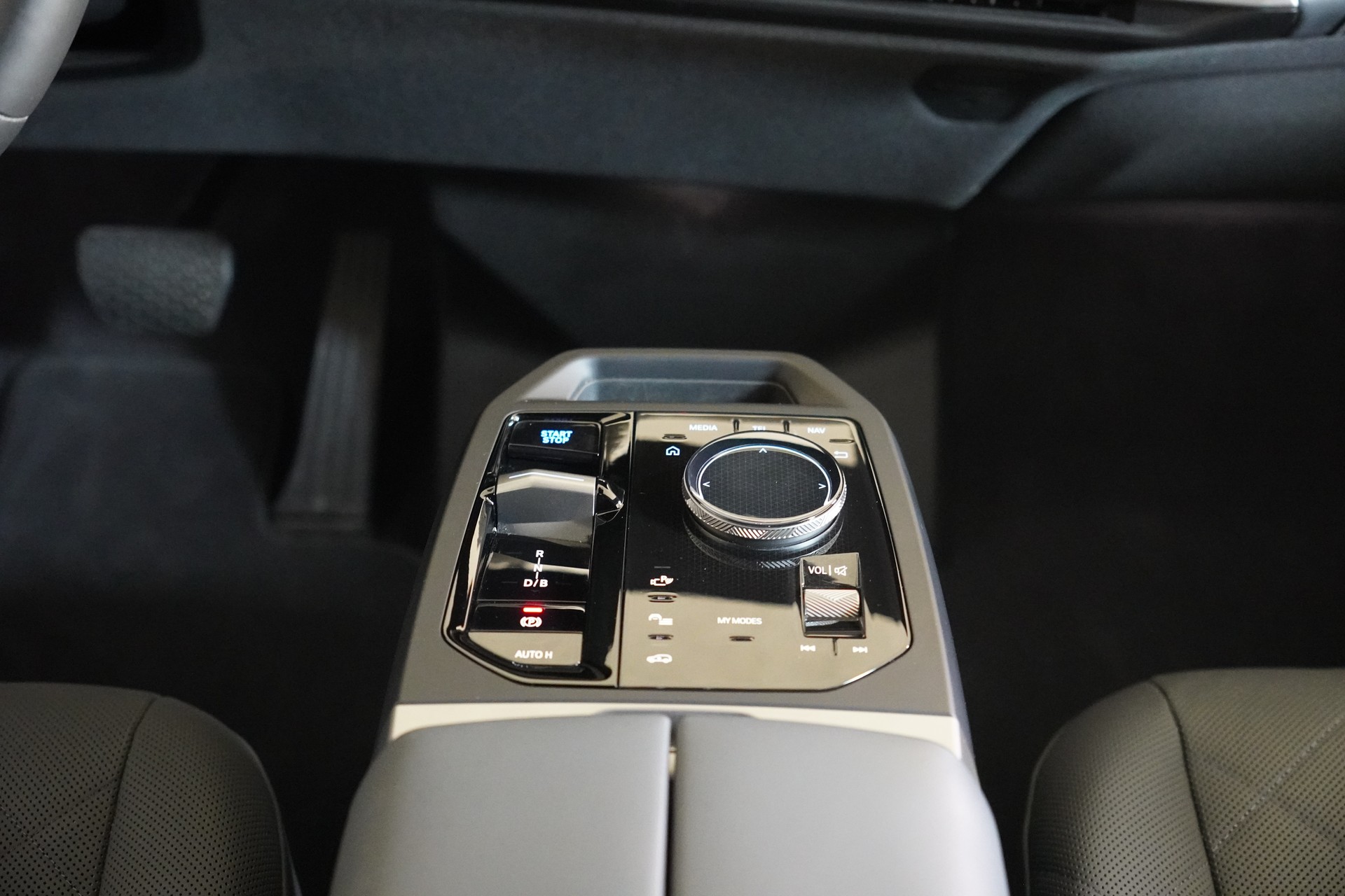 BMW iX M60-image-20