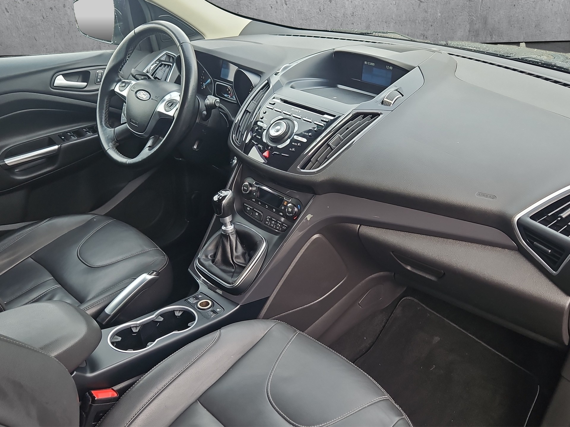 FORD Kuga 2.0 TDCi Titanium S 4WD-image-10