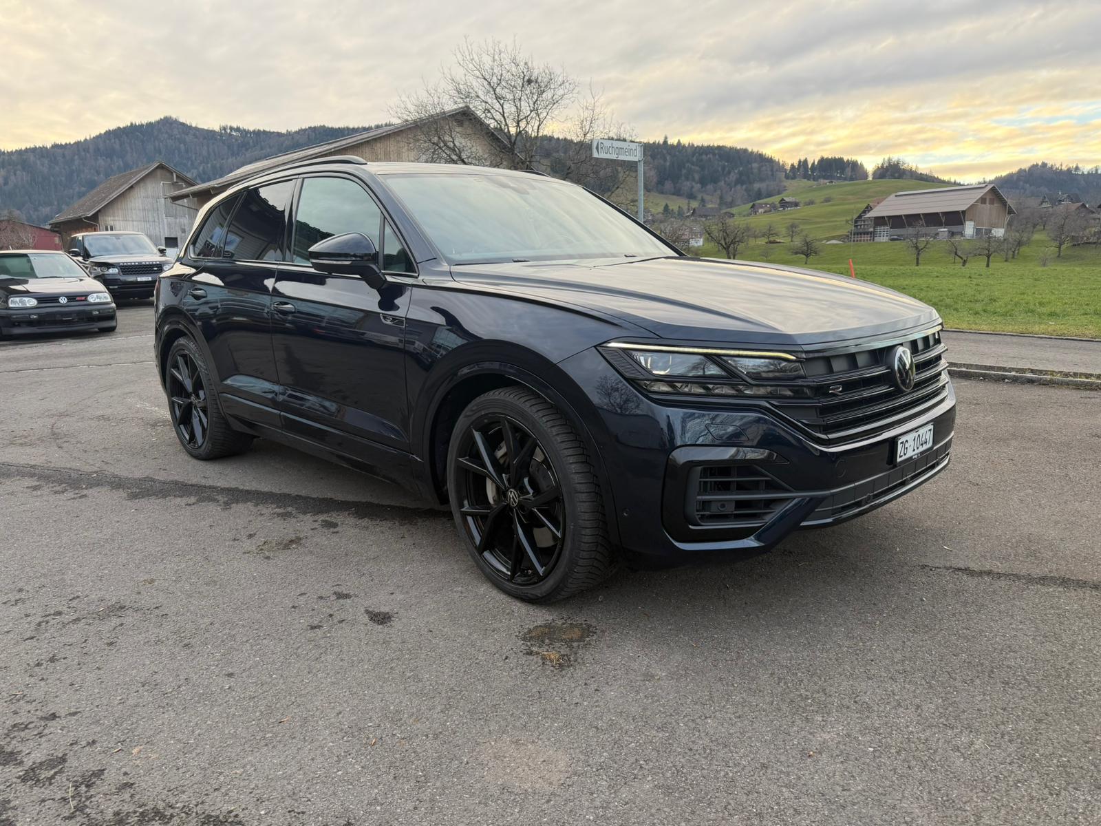 VW 3.0 TSI eHybrid R Tiptronic-image-0