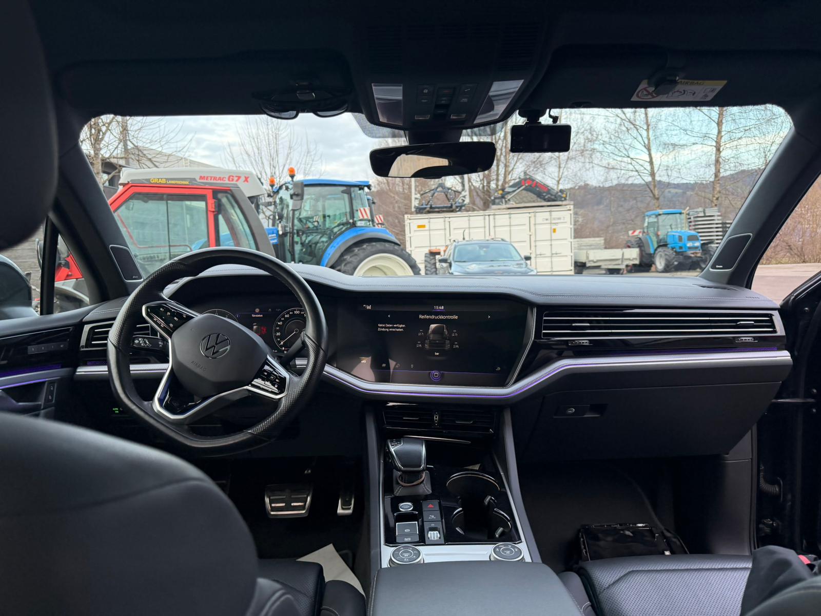 VW 3.0 TSI eHybrid R Tiptronic-image-5