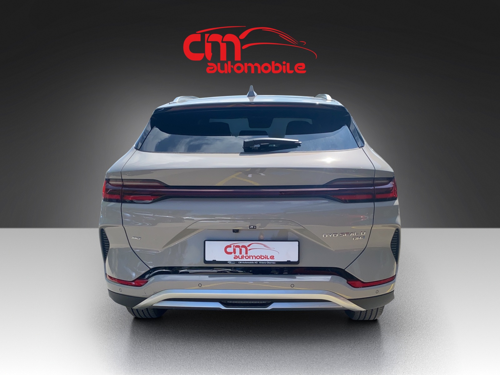 BYD Seal U DM-i Design AWD-image-3