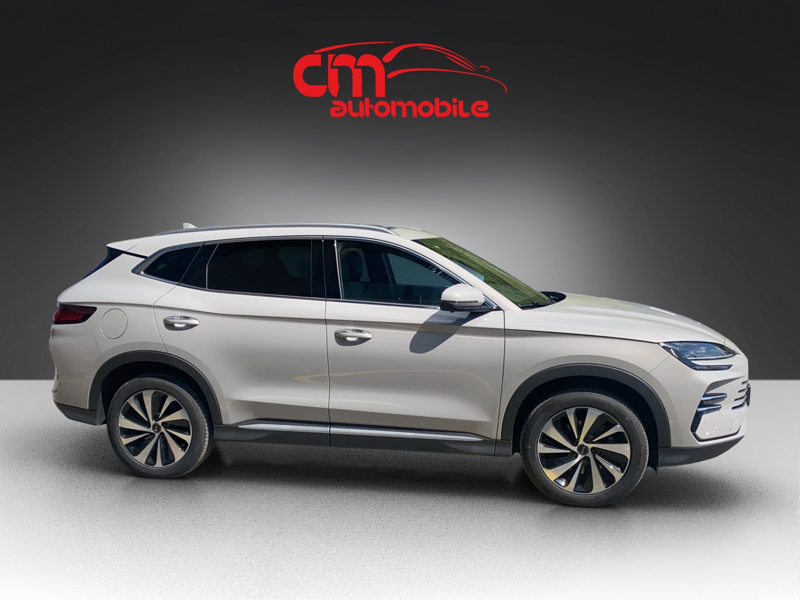 BYD Seal U DM-i Design AWD-image-8