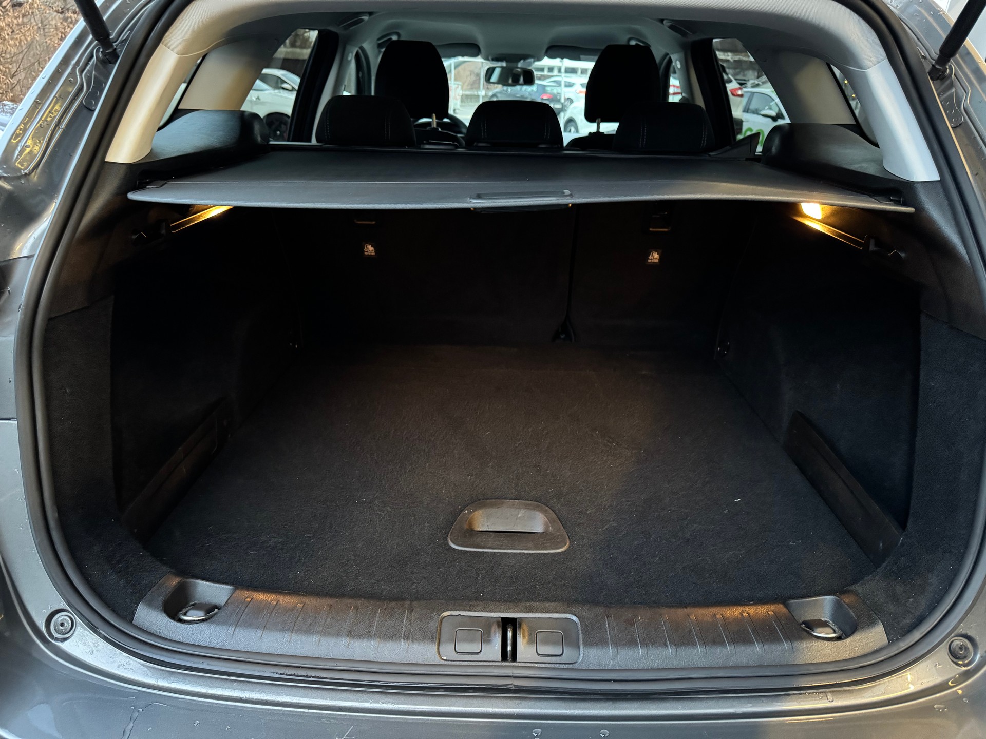 FIAT Tipo 1.6MJ Station Wagon Lounge DCT-image-13