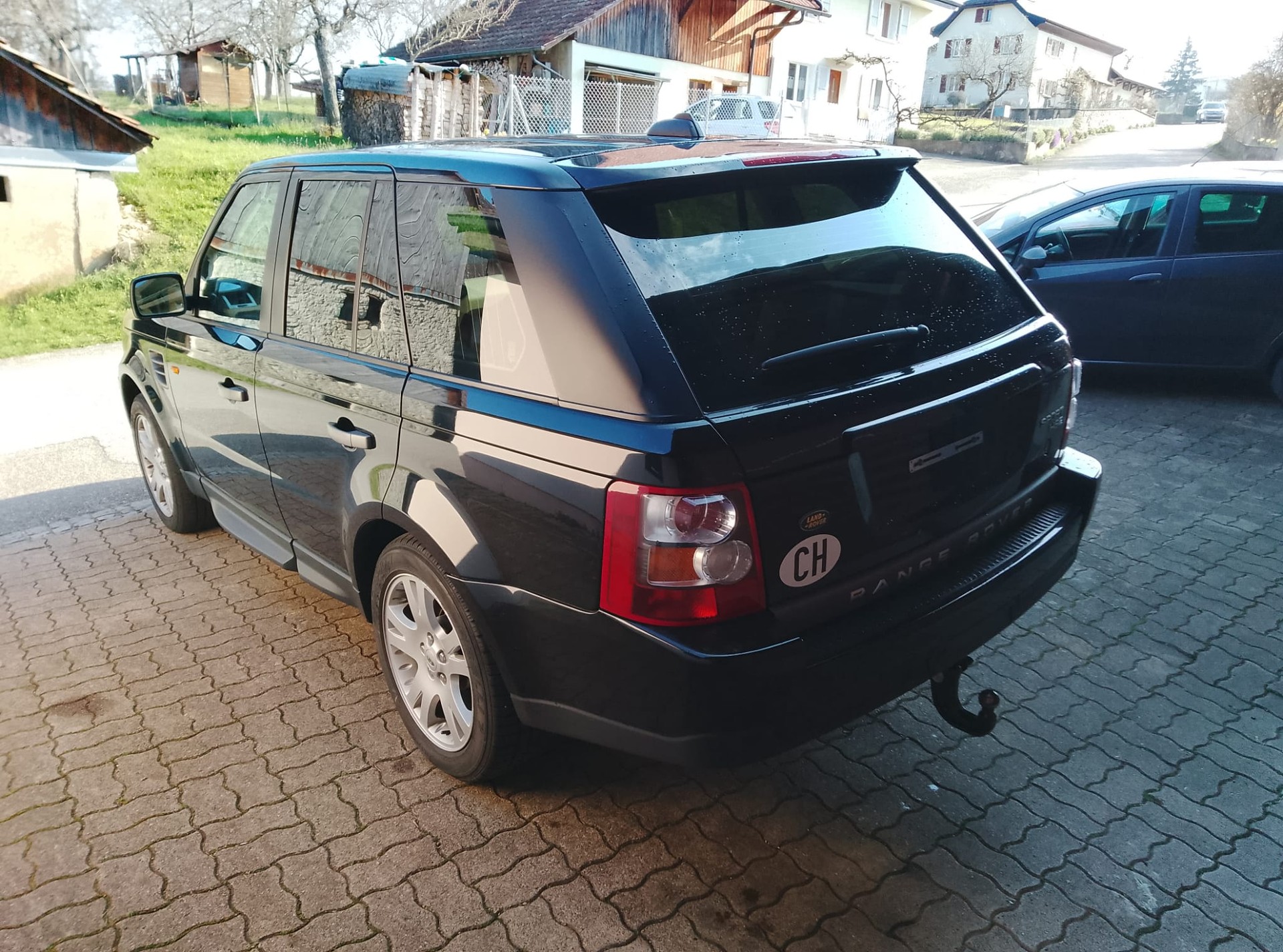 LAND ROVER Range Rover Sport 4.4 V8 HSE Automatic-image-3