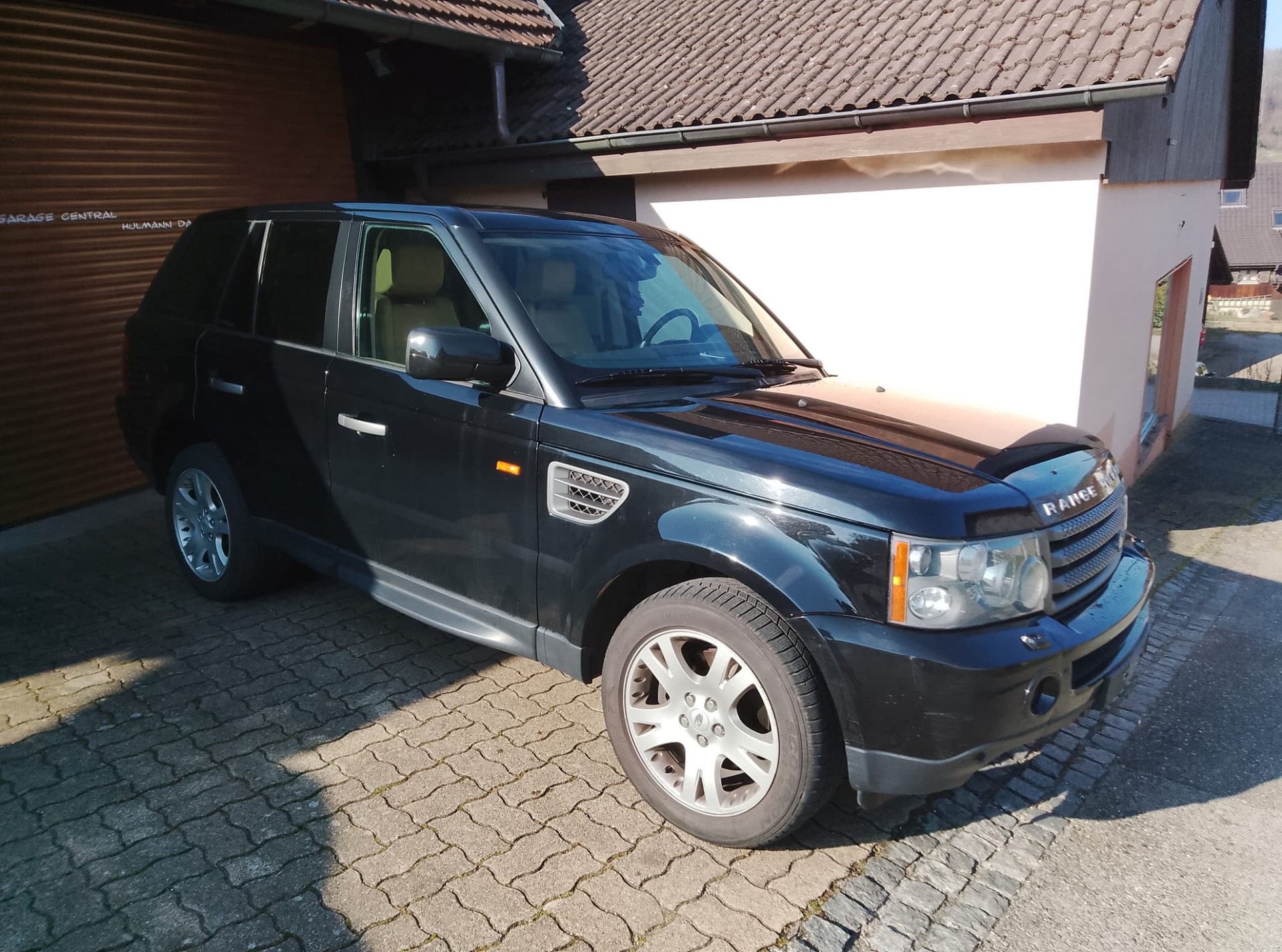 LAND ROVER Range Rover Sport 4.4 V8 HSE Automatic-image-1