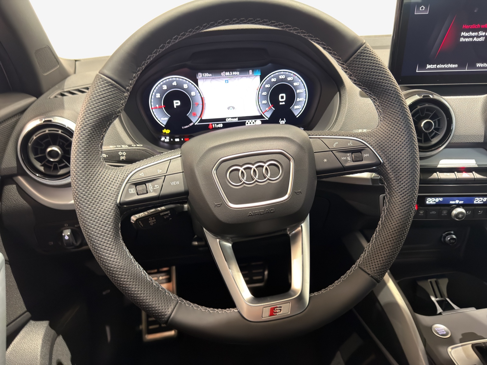 AUDI Q2 35 TFSI advanced S-tronic-image-9