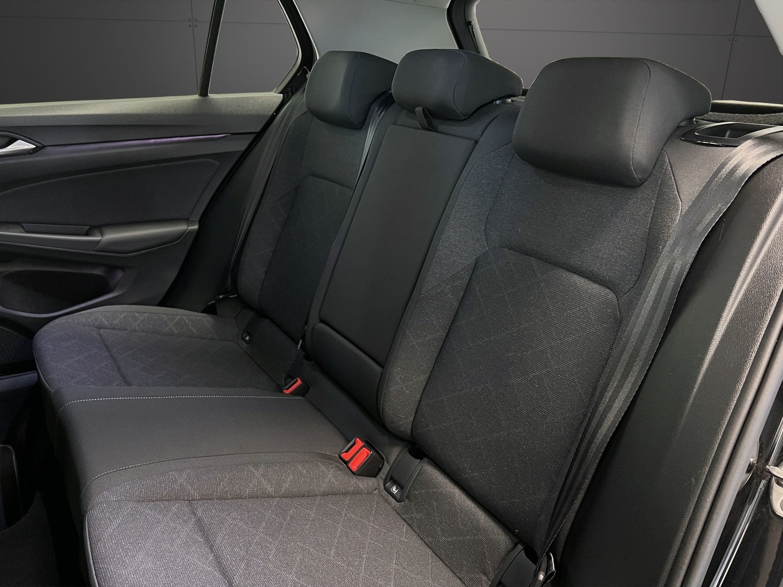 VW Golf 1.0 eTSI mHEV ACTLife DSG-image-8