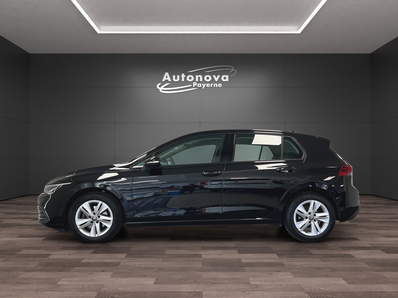 VW Golf 1.0 eTSI mHEV ACTLife DSG-image-2