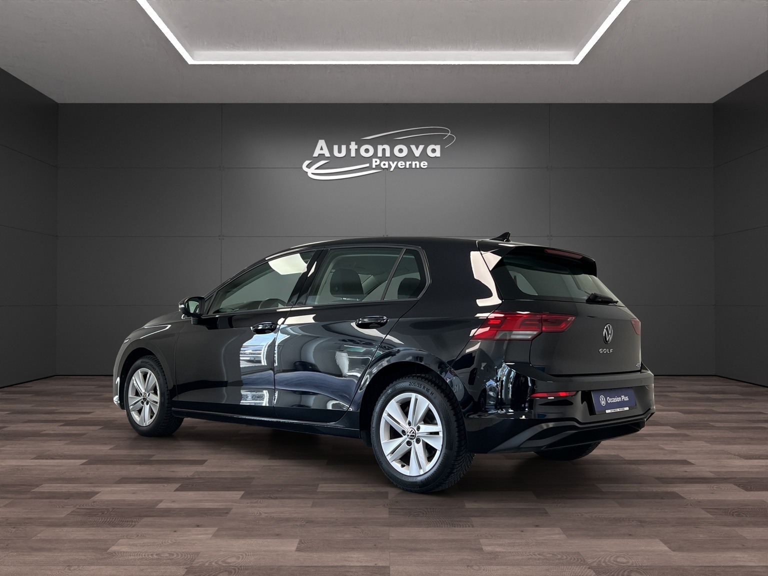 VW Golf 1.0 eTSI mHEV ACTLife DSG-image-3