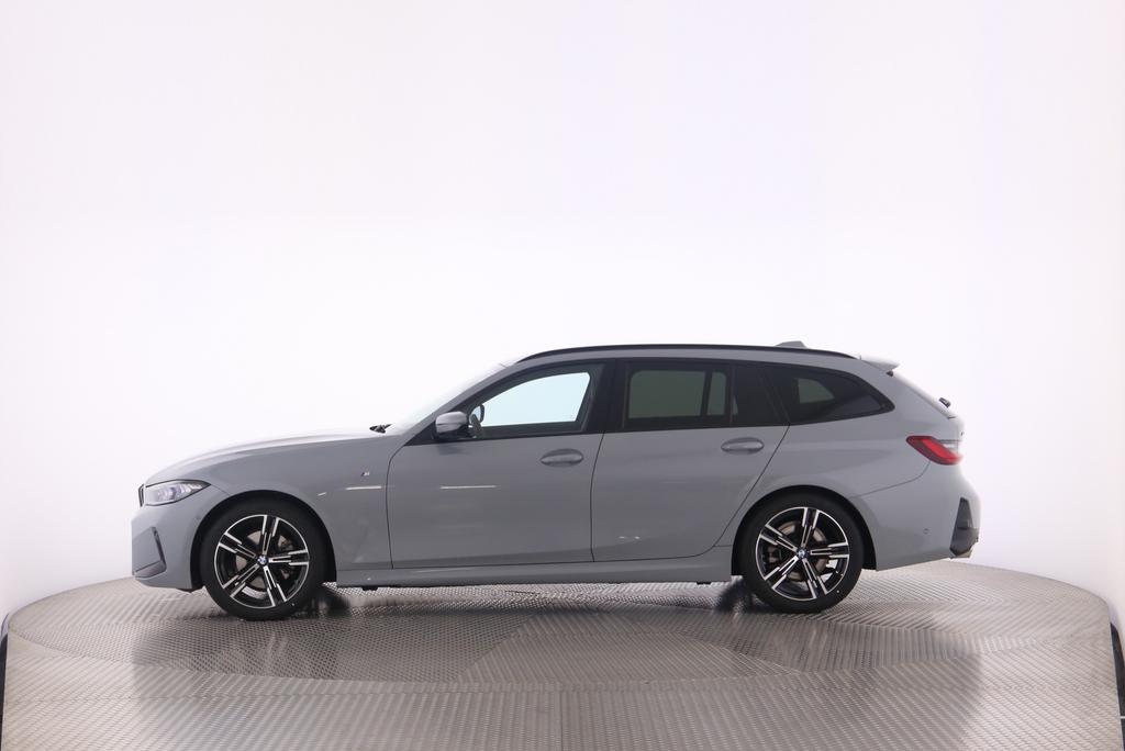 BMW 320d xDrive Touring-image-3