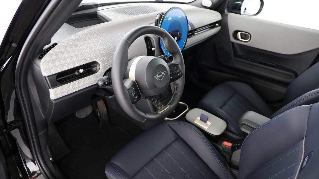 MINI Cooper 5 door C-image-16