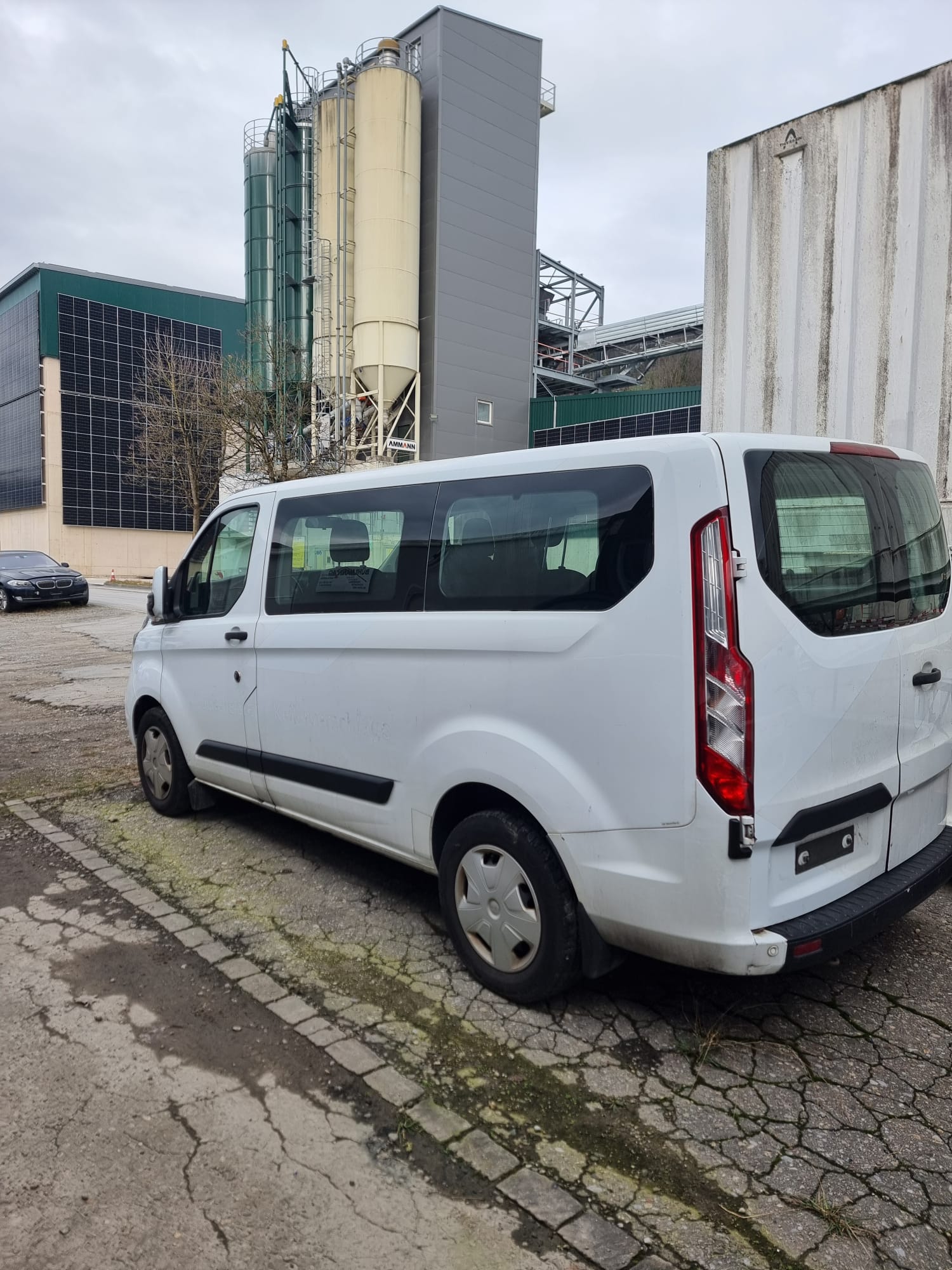 FORD Transit Custom 320 L1H1 Ambiente-image-4