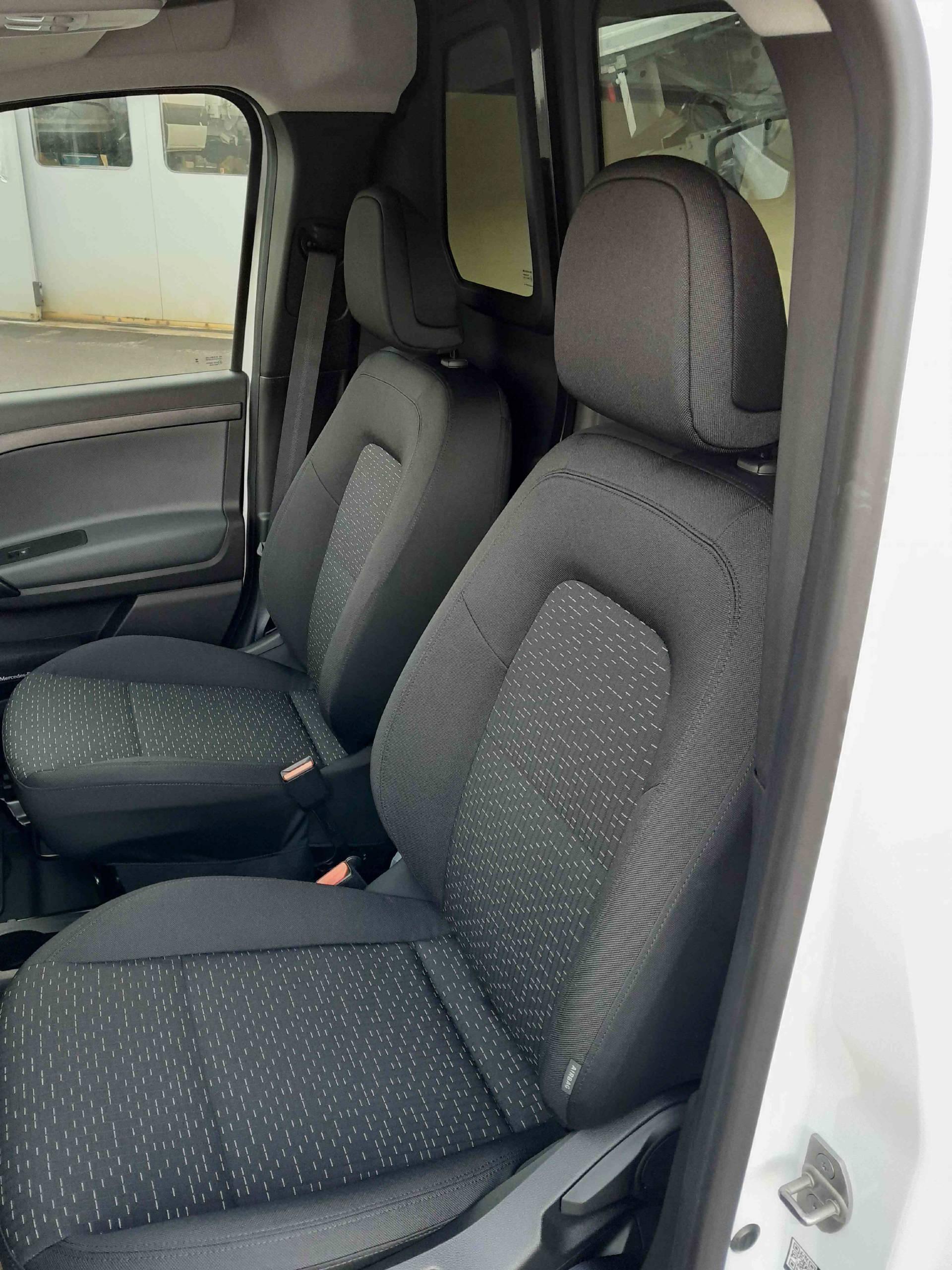 MERCEDES-BENZ Citan 110 Kaw. S 1.5 CDI-image-12
