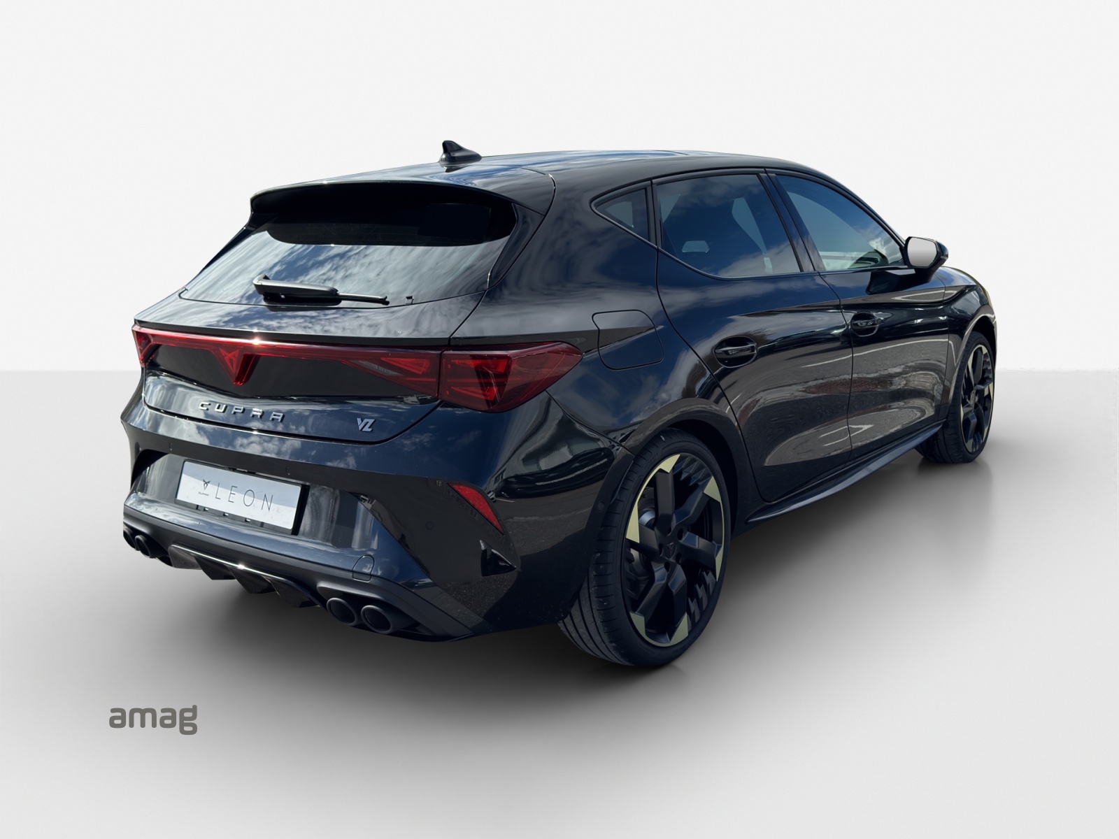 CUPRA LEON 2.0 TSI VZ DSG-image-4
