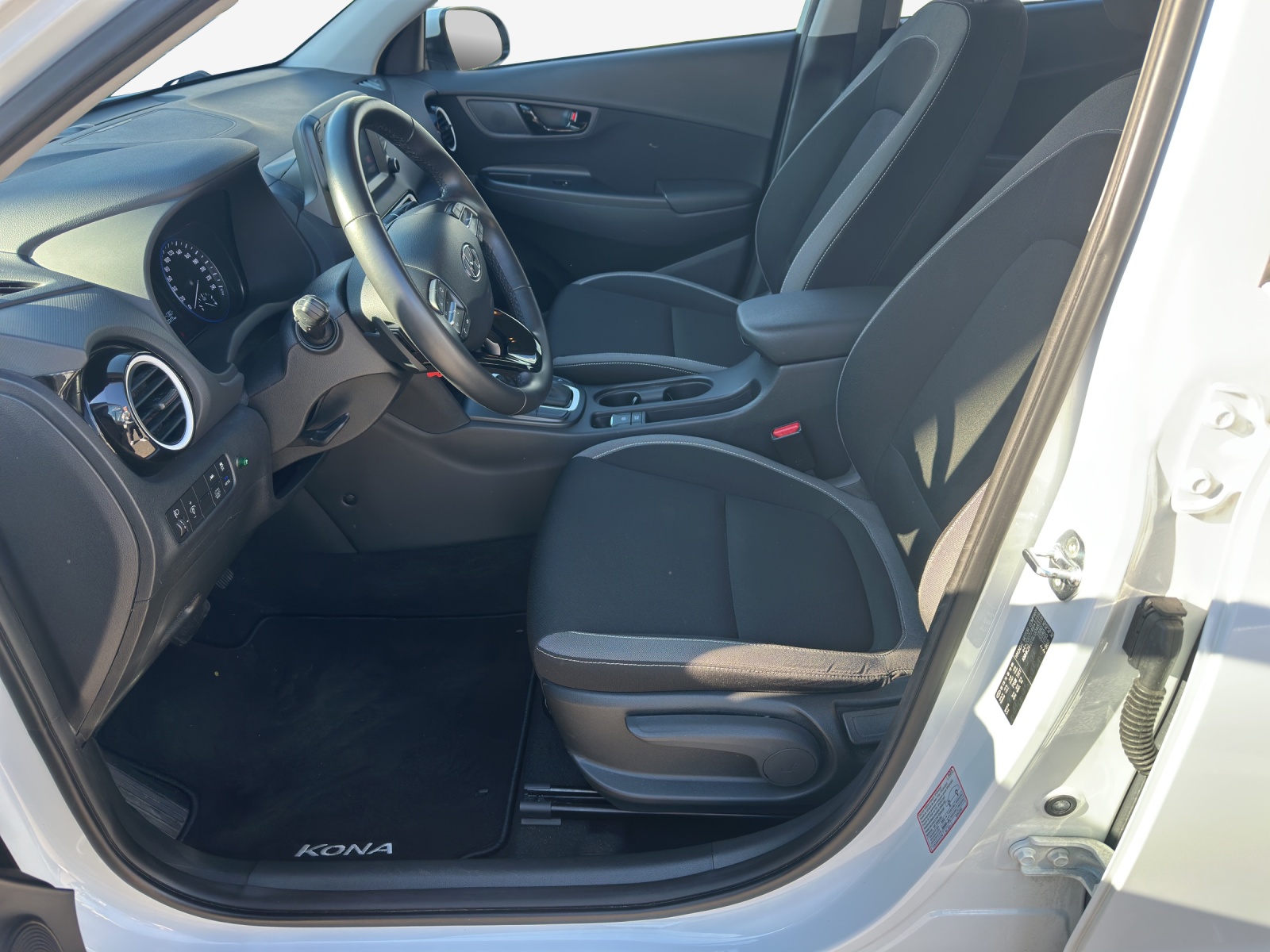 HYUNDAI Kona 1.6 GDi HEV Origo DCT-image-7