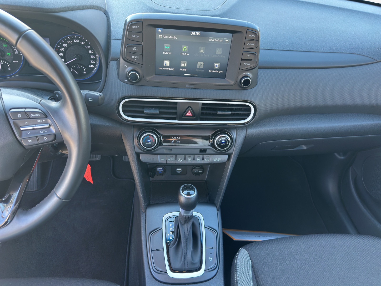 HYUNDAI Kona 1.6 GDi HEV Origo DCT-image-10