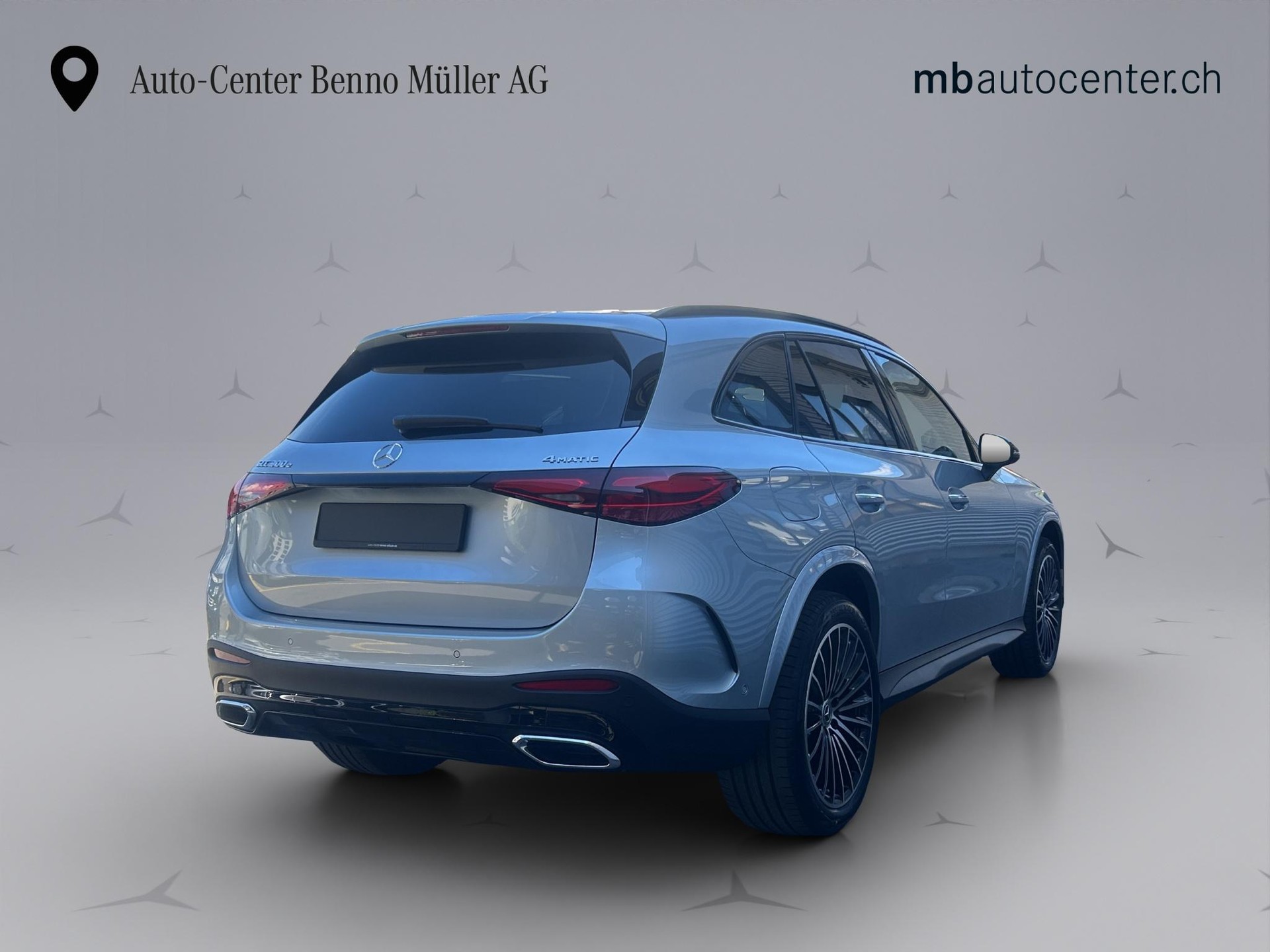 MERCEDES-BENZ GLC 300 e EQ Star AMG Line 4matic-image-4