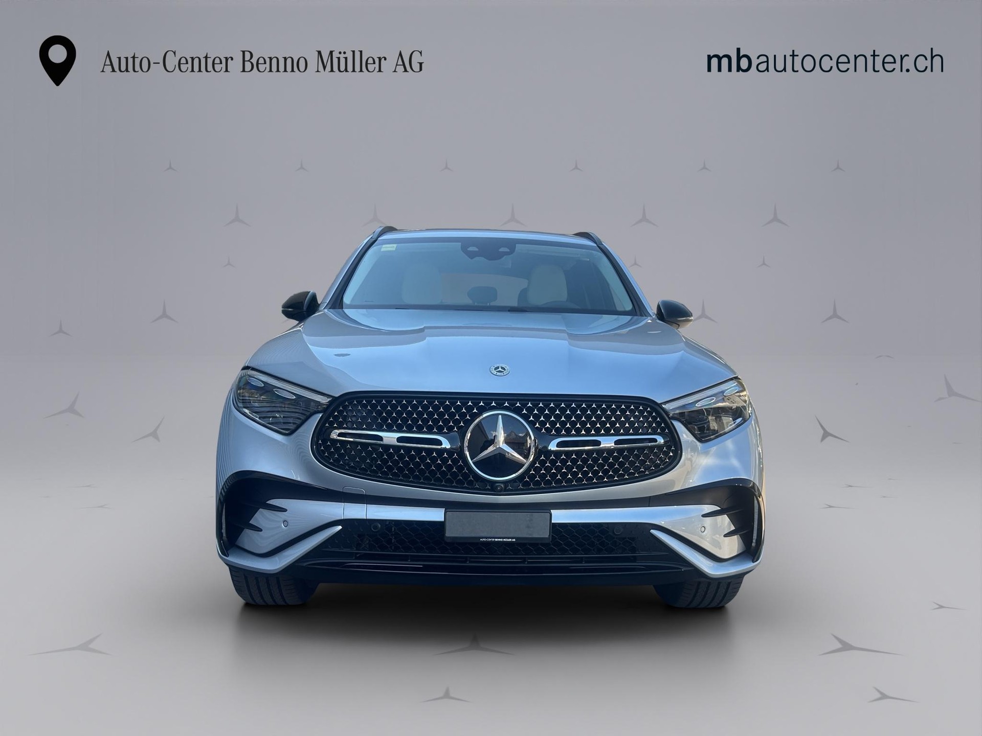 MERCEDES-BENZ GLC 300 e EQ Star AMG Line 4matic-image-6