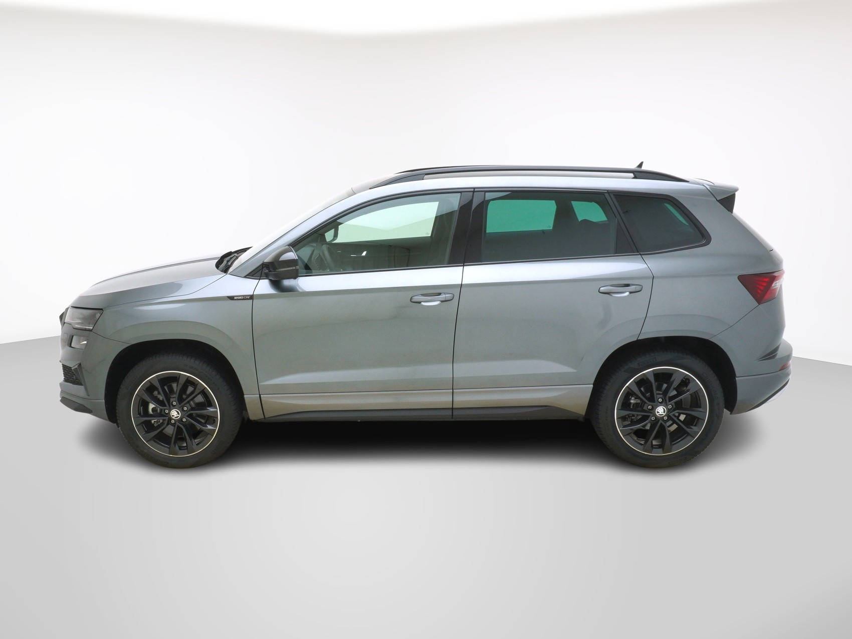 SKODA Karoq 2.0 TSI SportLine DSG 4x4-image-1