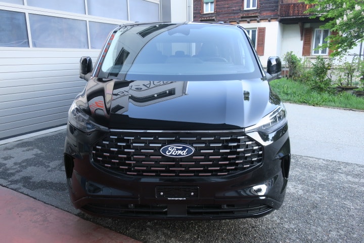 FORD Tourneo Bus 320 L1H1 TitaniumX Automat 4x4-image-1