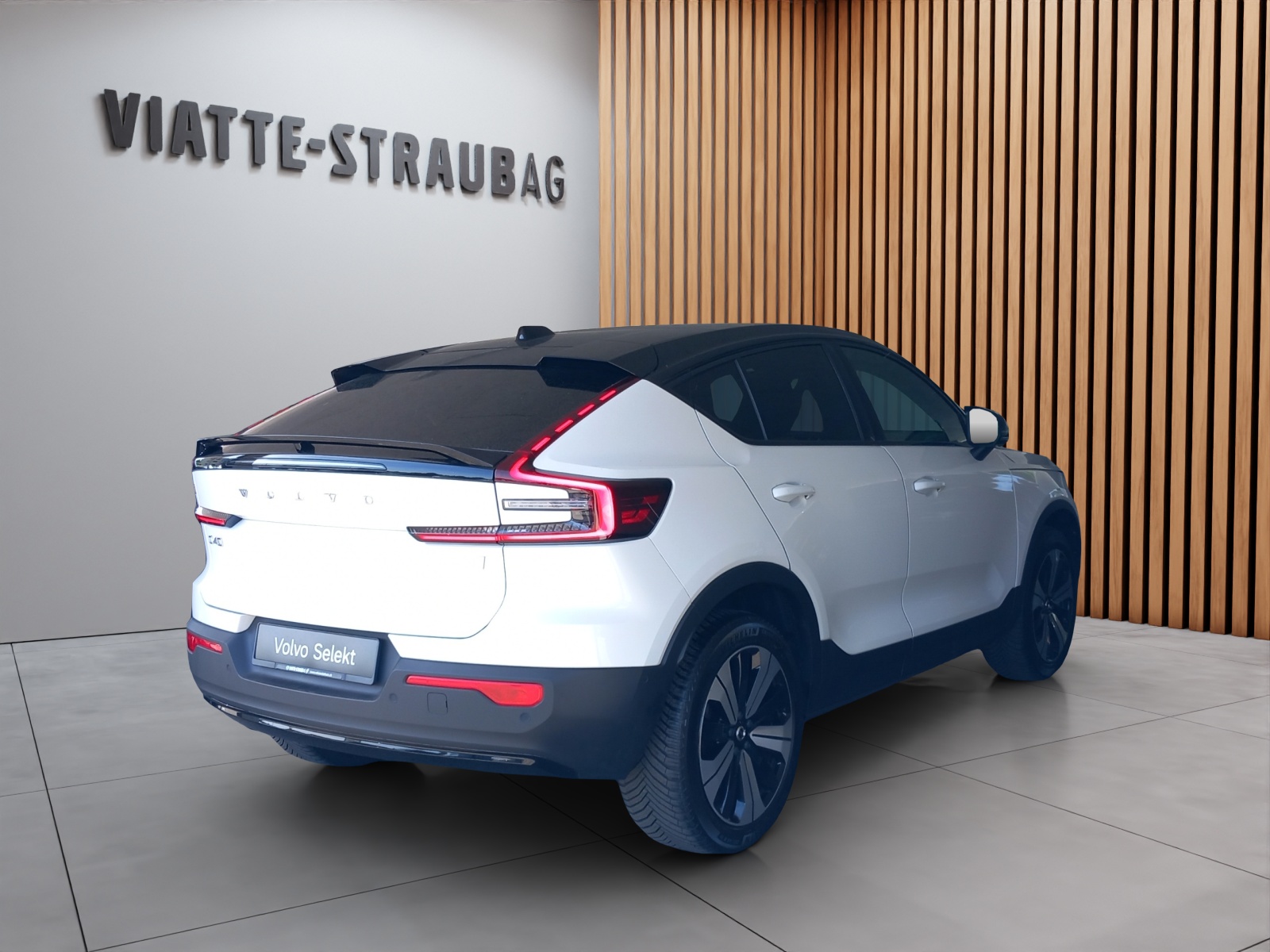 VOLVO C40 Recharge Twin-image-4