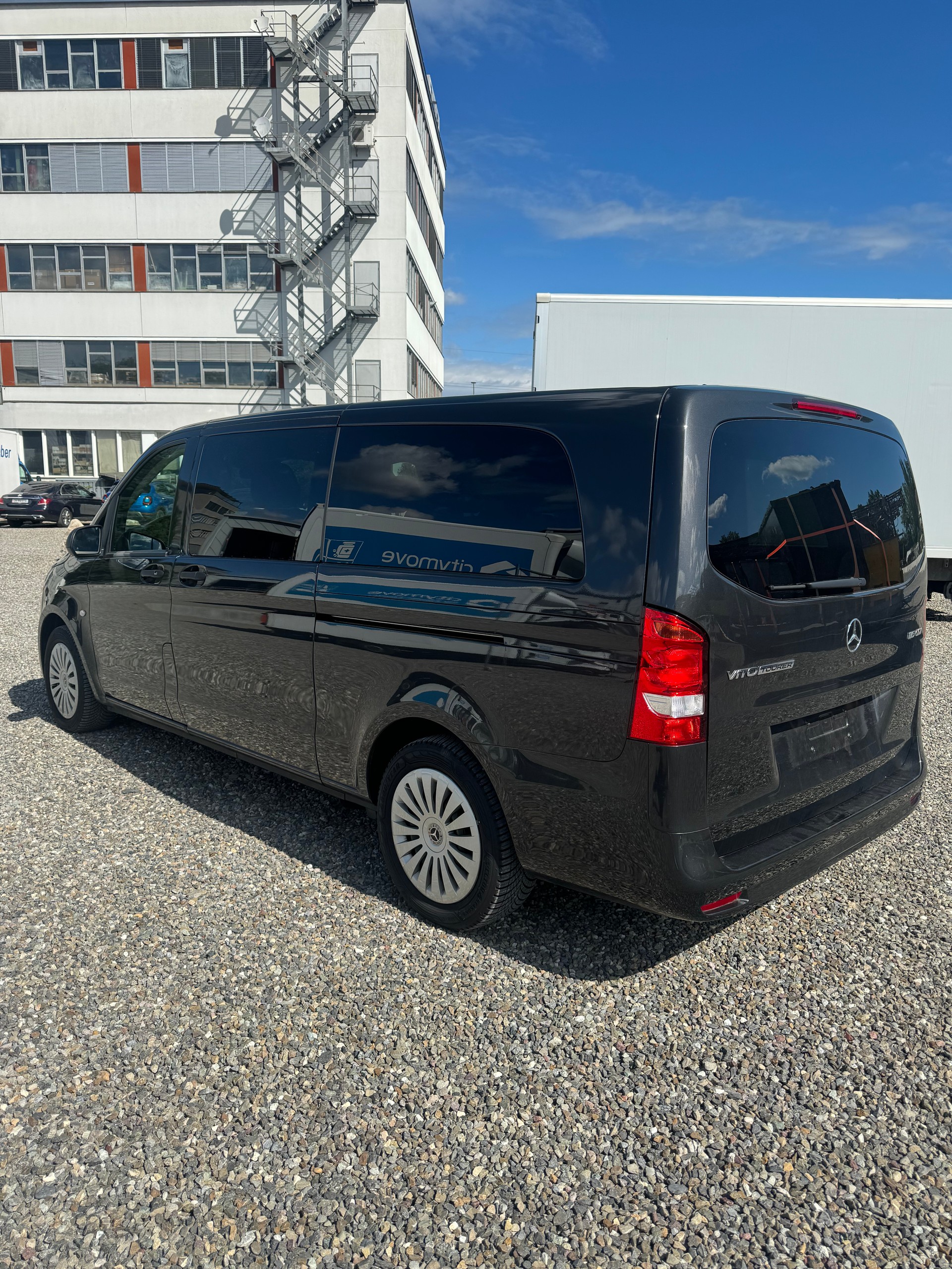 MERCEDES-BENZ Vito 116 CDI Extralang Tourer 9G-Tronic 9 Sitzer-image-2