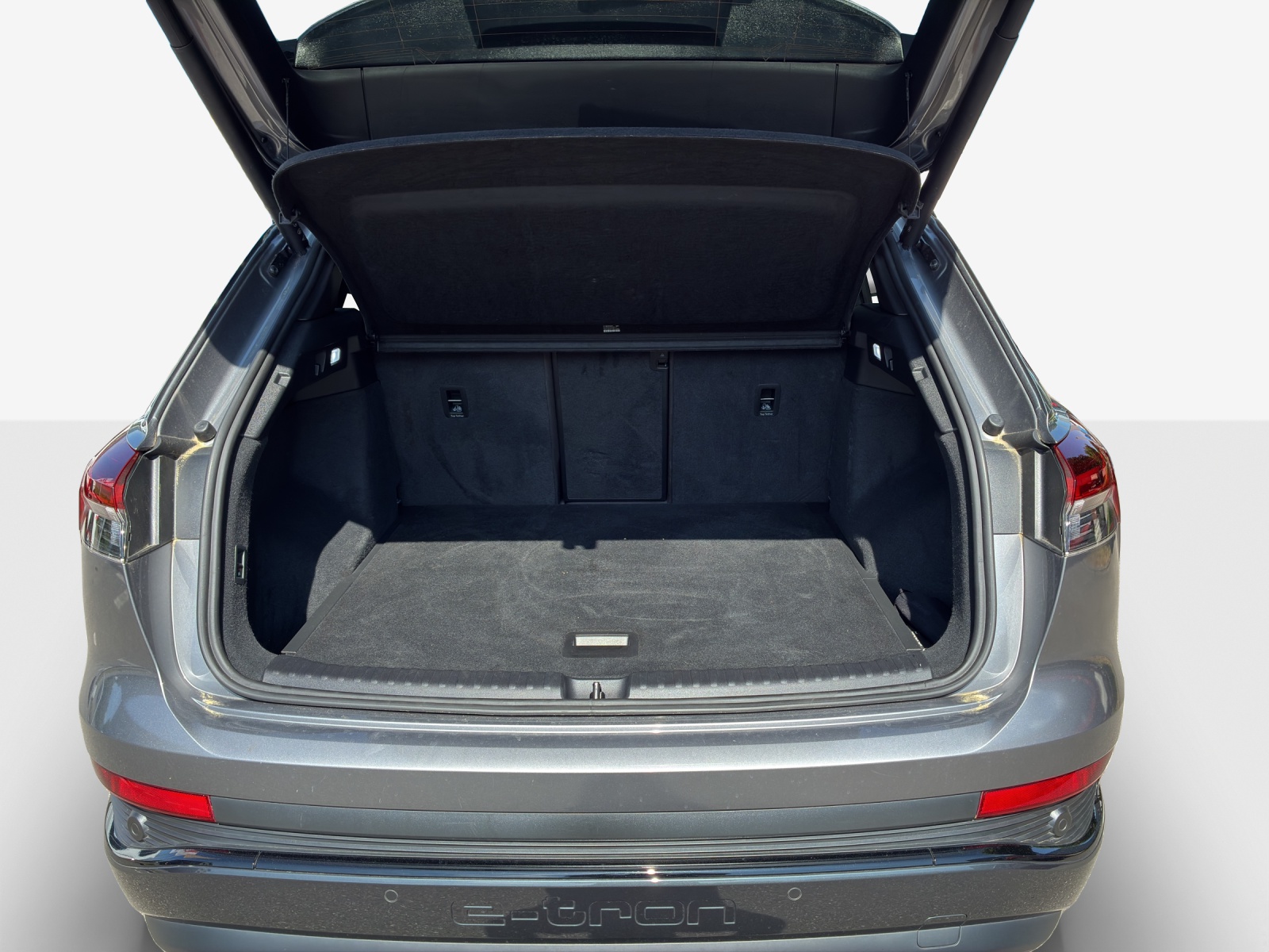 AUDI Q4 e-tron 40-image-13