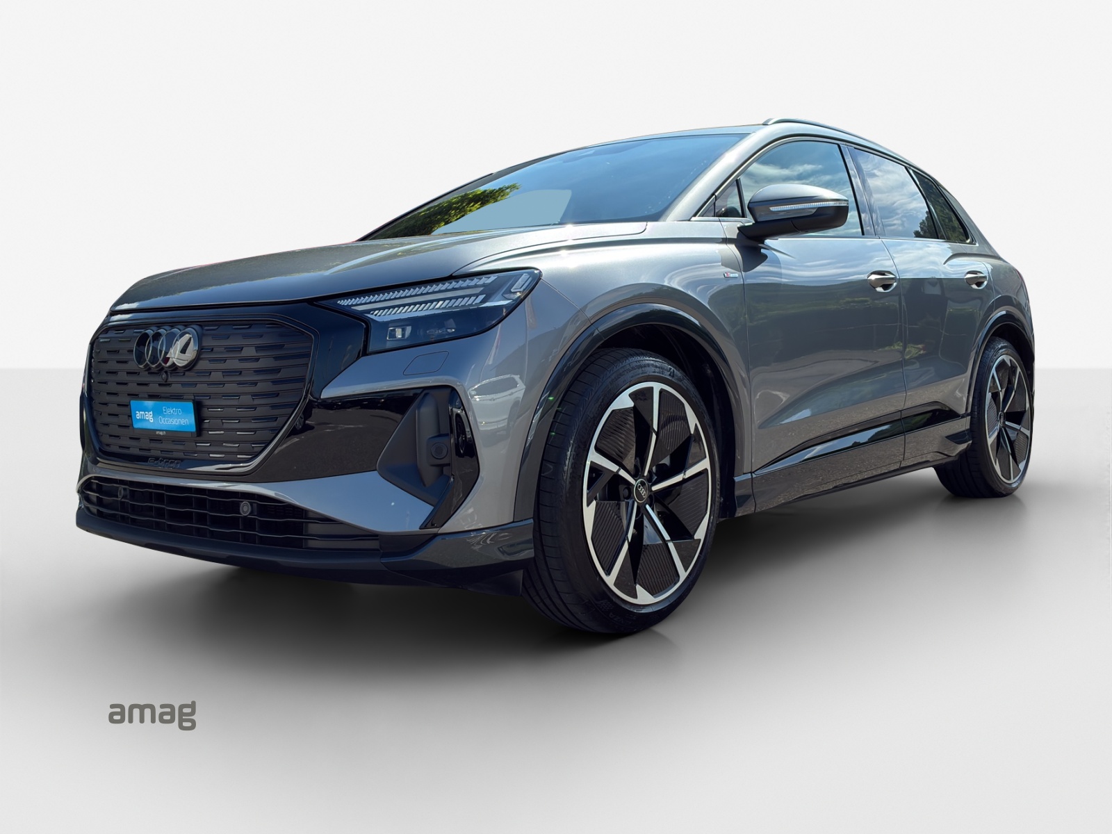 AUDI Q4 e-tron 40-image-0