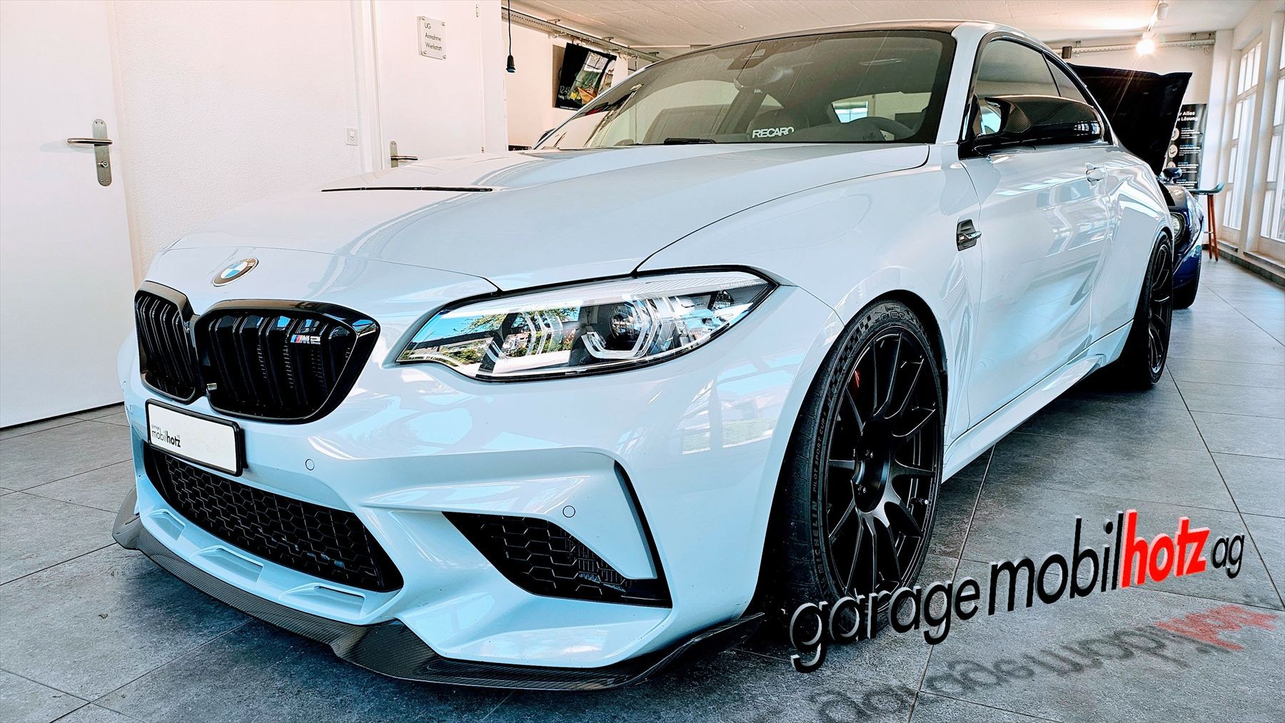 BMW M2 CS