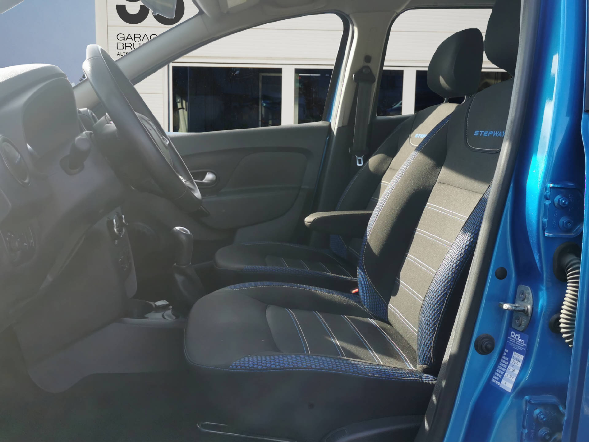 DACIA Logan MCV 1.0 TCe Stepway-image-5