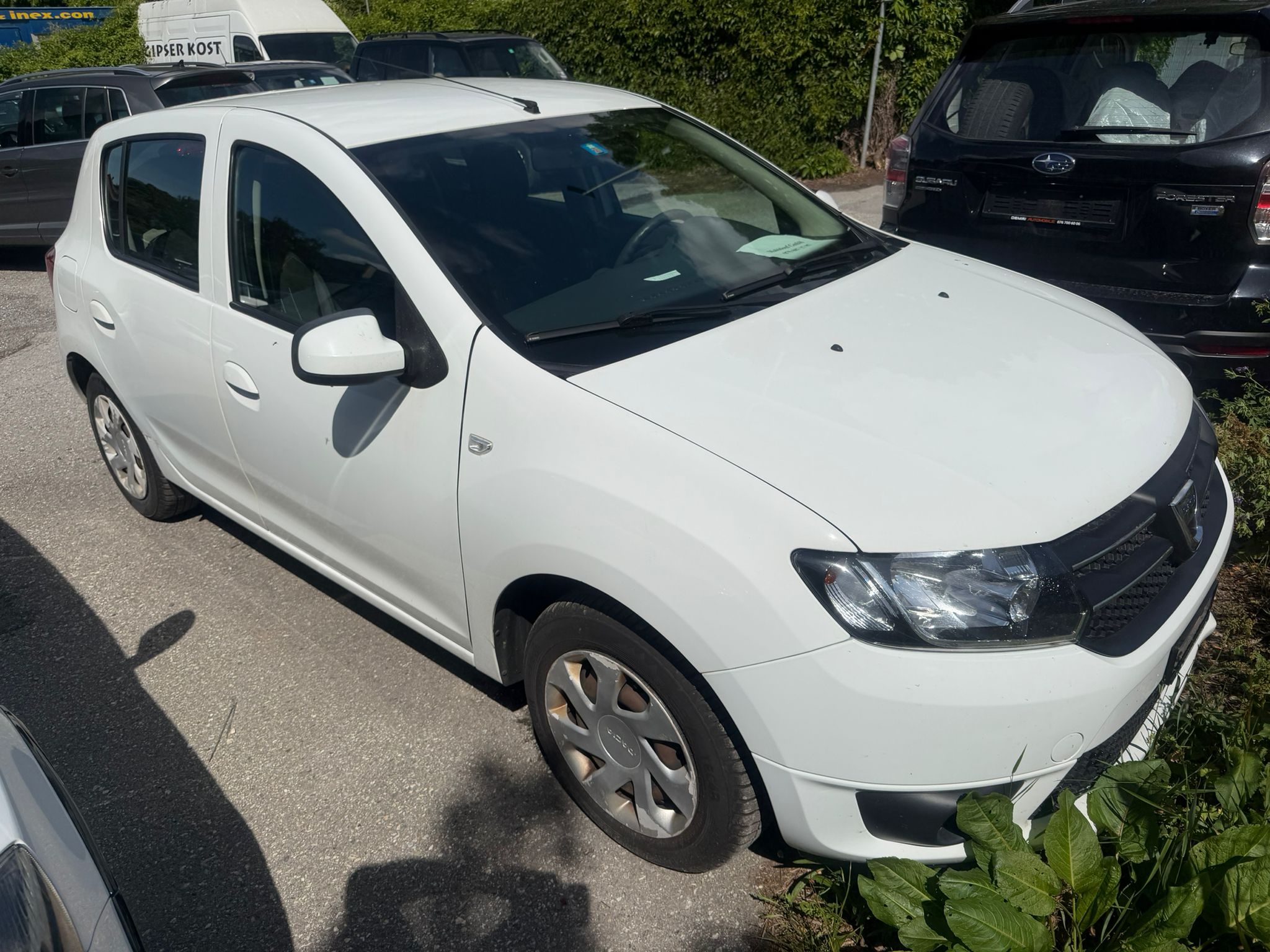 Car photo