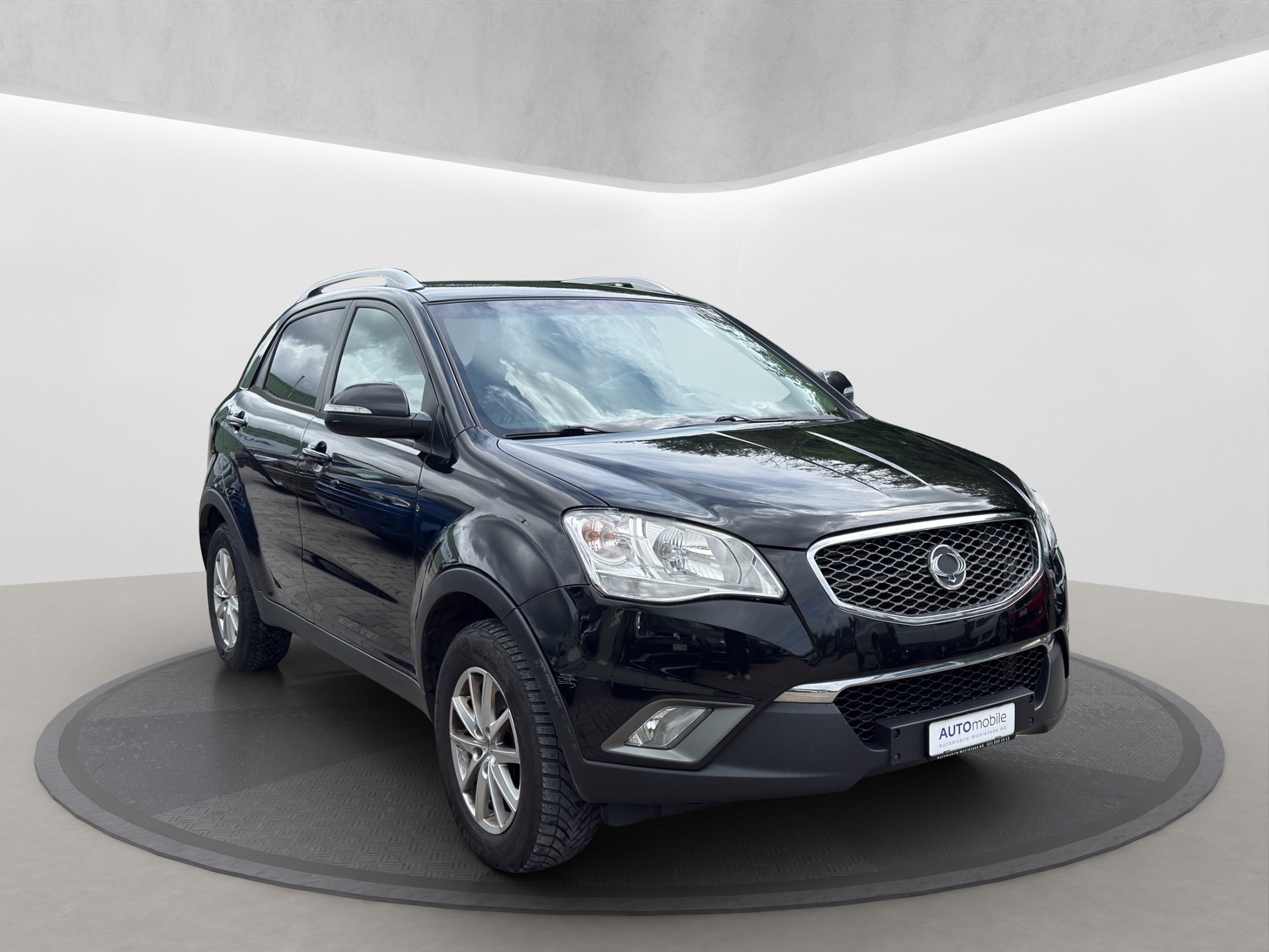 KGM-SsangYong Korando 2.0 e-XDI Sapphire 4WD-showroom-element-3
