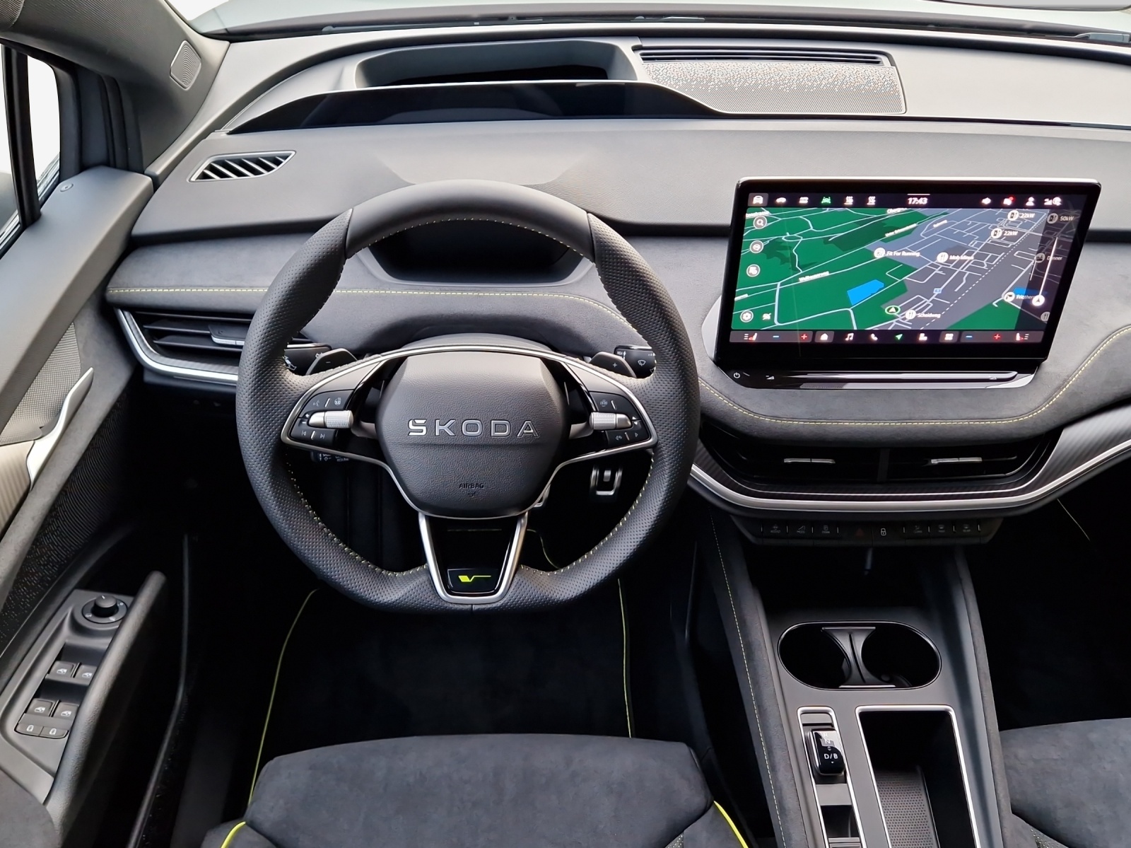 SKODA Elroq RS Matt Edition 4x4-image-8