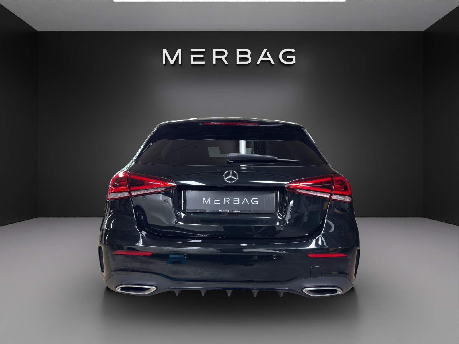 MERCEDES-BENZ A 180 Night Star AMG Line-image-3