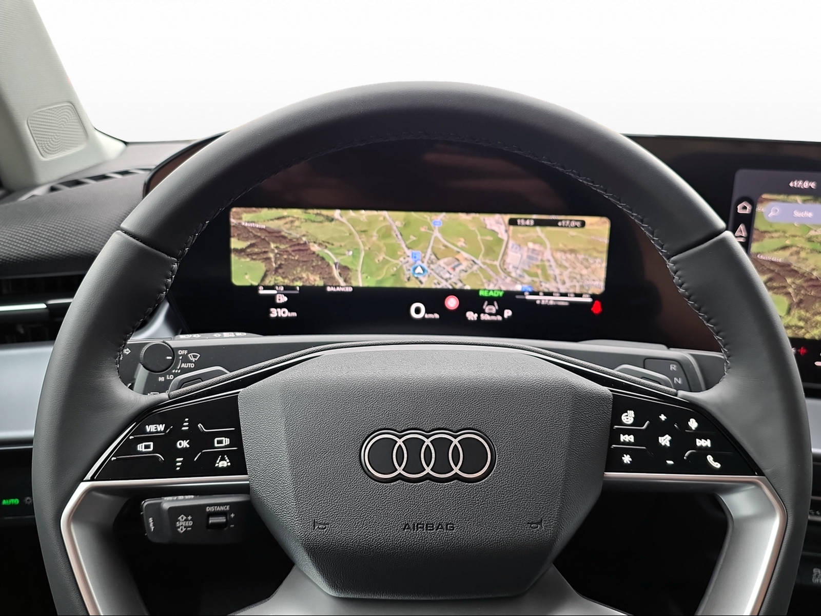 AUDI Q3 SUV TFSI quattro 150 kW S tronic-image-4