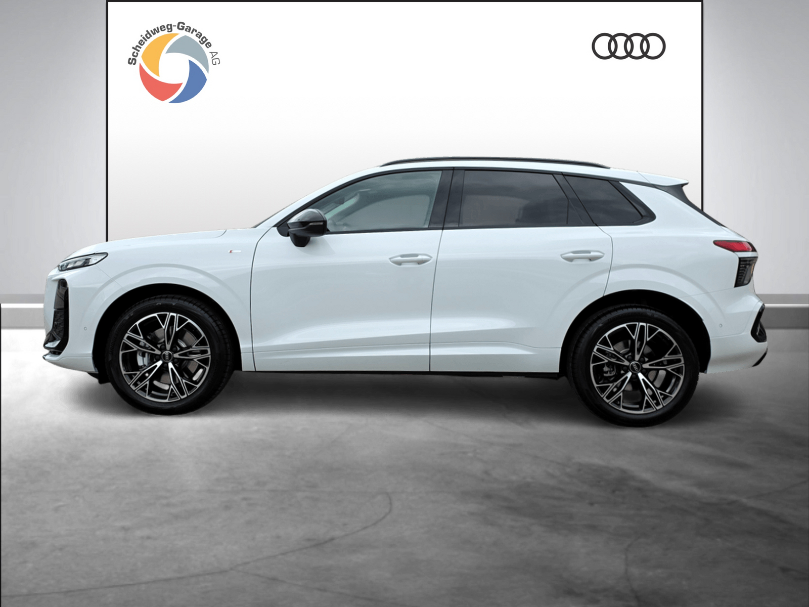 AUDI Q3 SUV TFSI quattro 150 kW S tronic-image-2