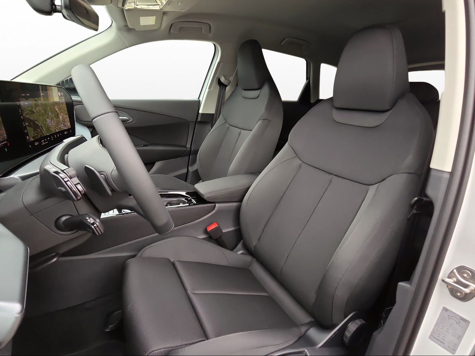 AUDI Q3 SUV TFSI quattro 150 kW S tronic-image-7