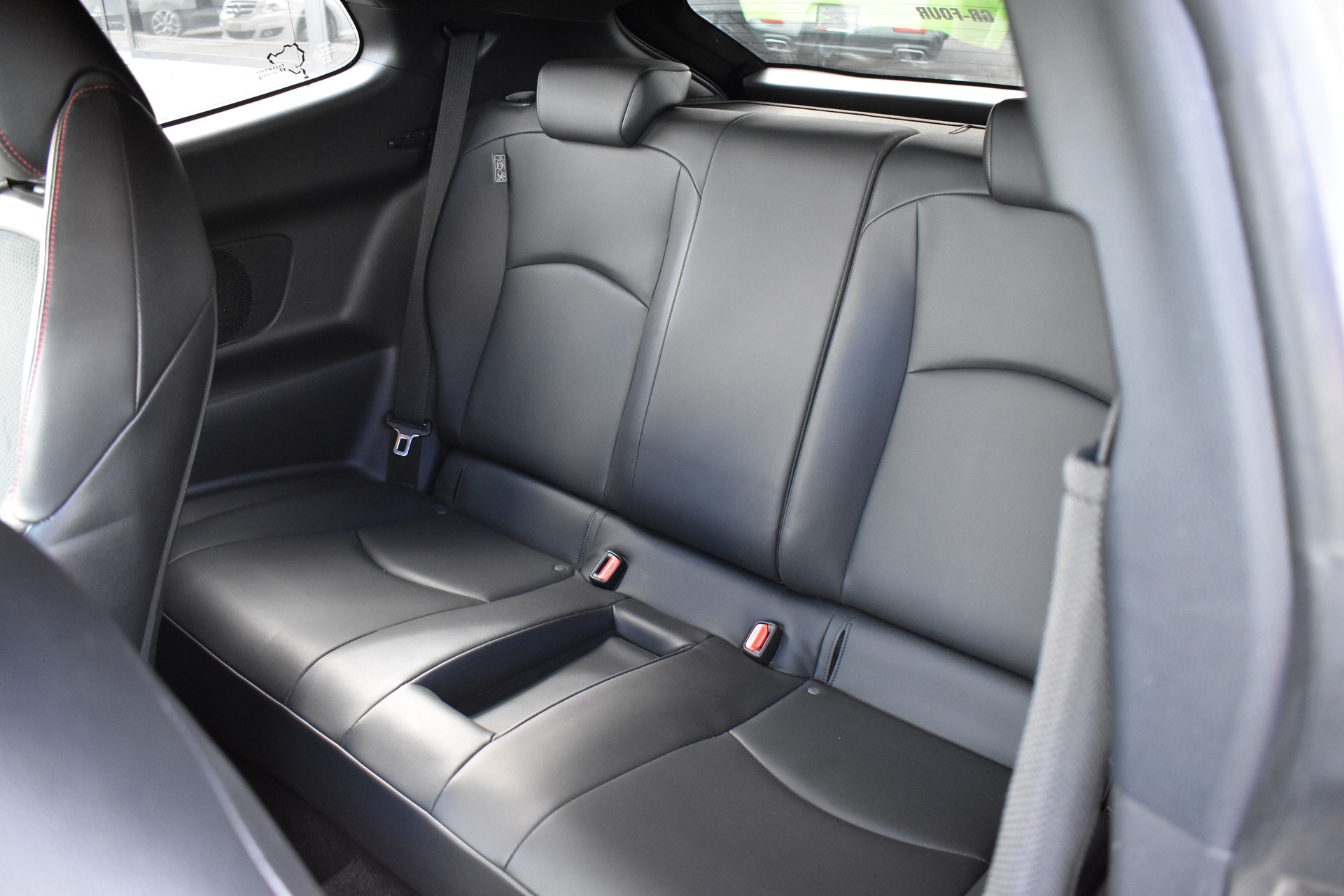 TOYOTA Yaris 1.6 GR Sport-image-11