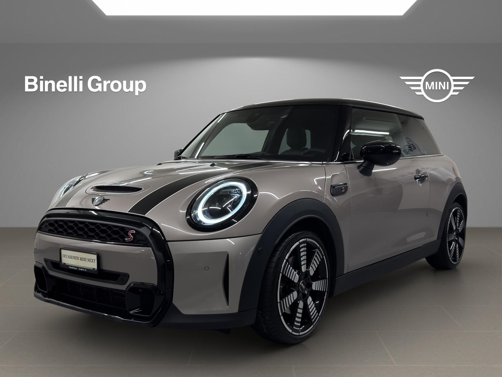 MINI Cooper S F56 2.0i-image-0