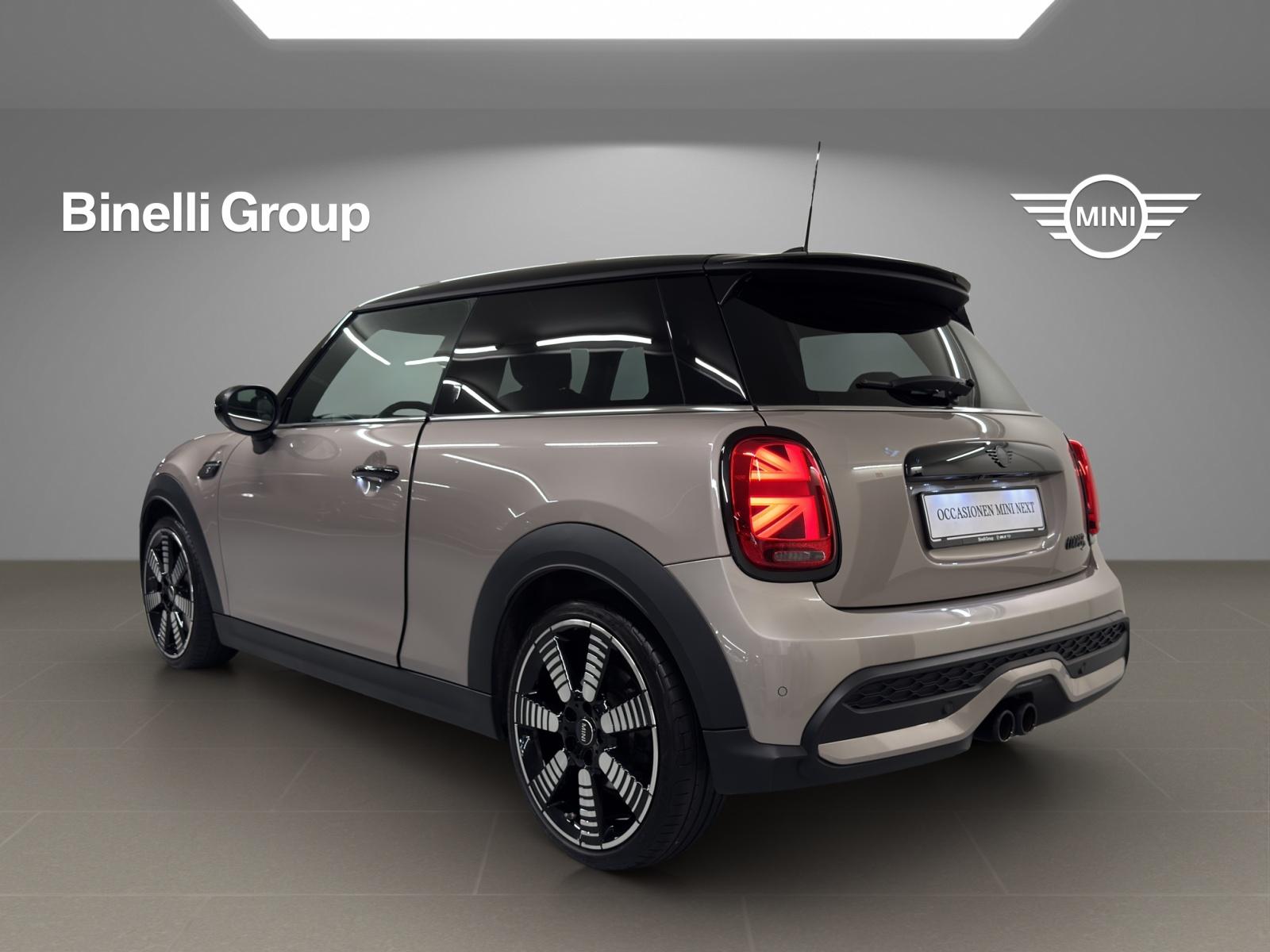 MINI Cooper S F56 2.0i-image-2