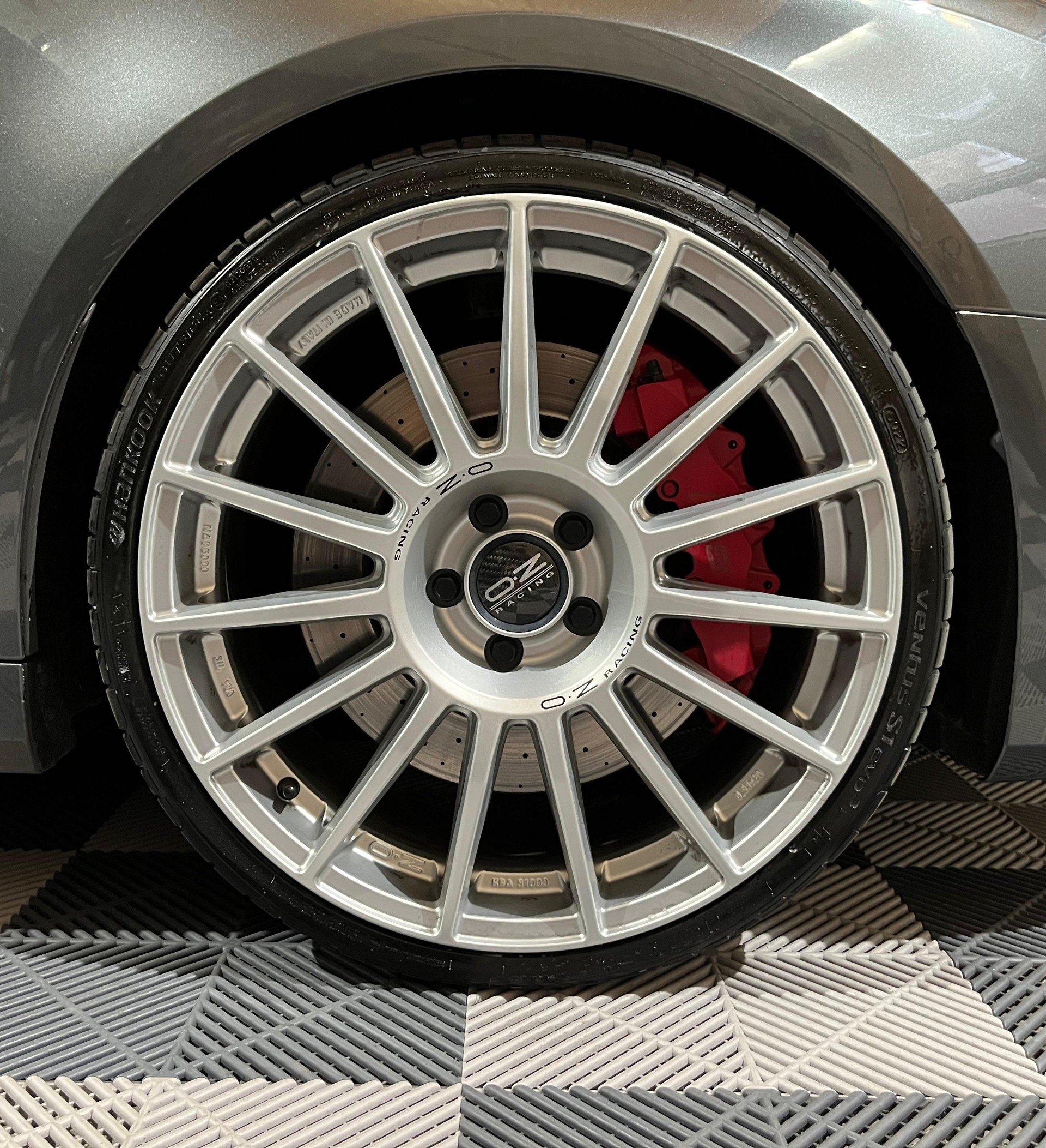 AUDI RS3 2.5 TSI quattro S-tronic-image-10
