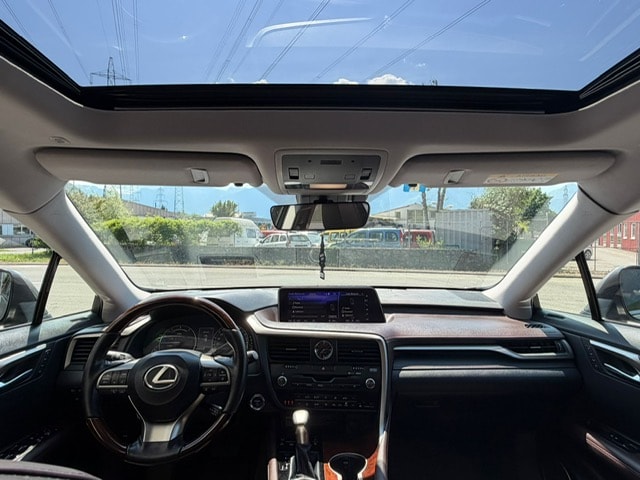 LEXUS 450h Excellence-image-4