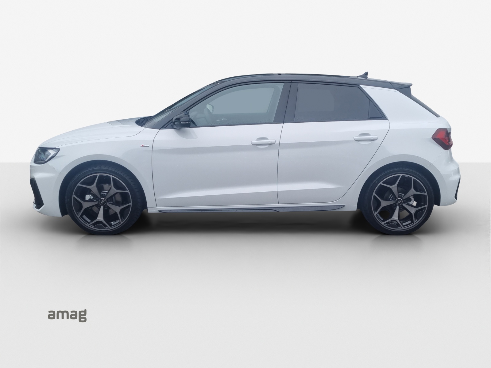 AUDI A1 Sportback 30 TFSI S Line Attraction S-tronic-image-1