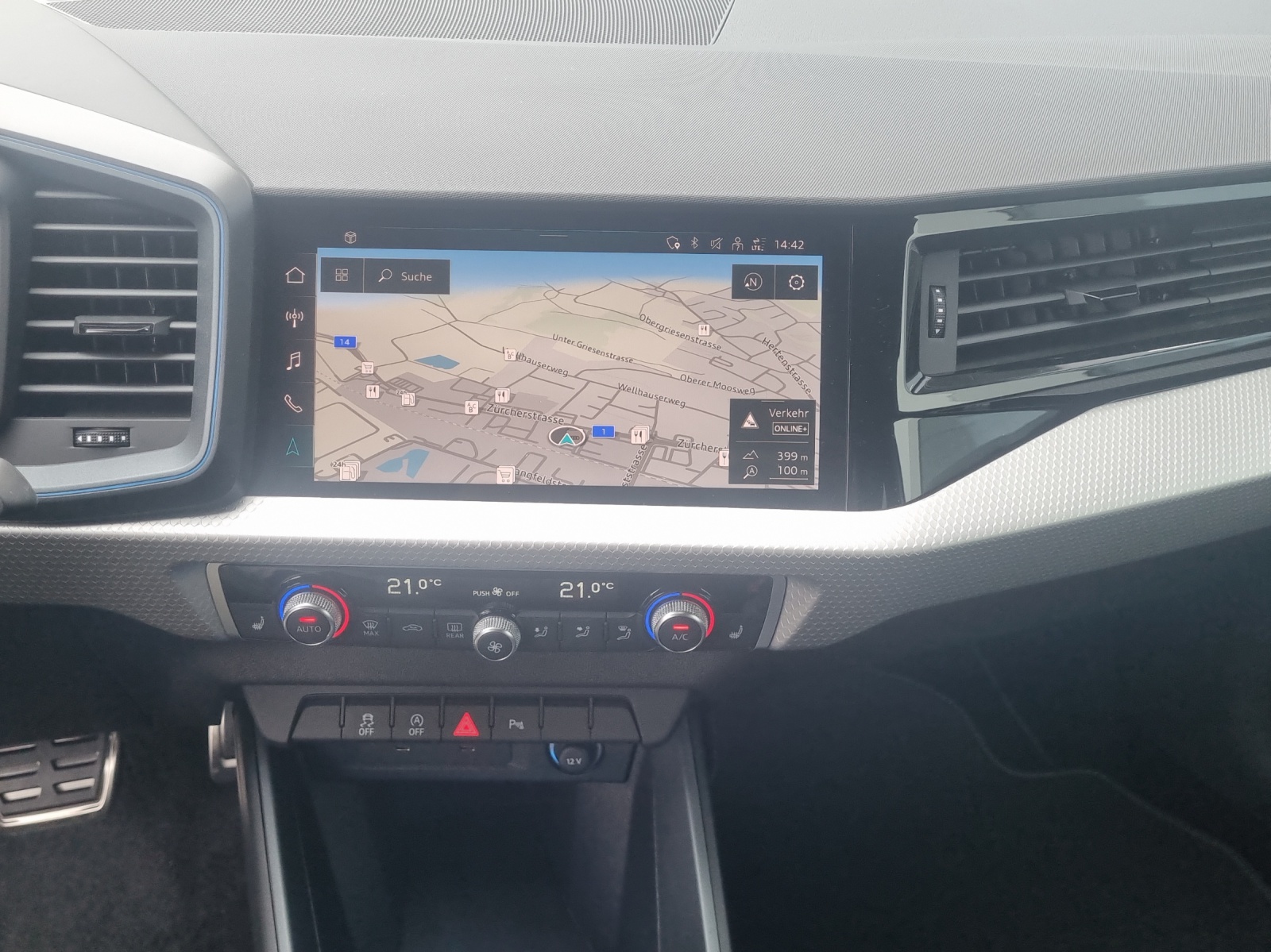 AUDI A1 Sportback 30 TFSI S Line Attraction S-tronic-image-10