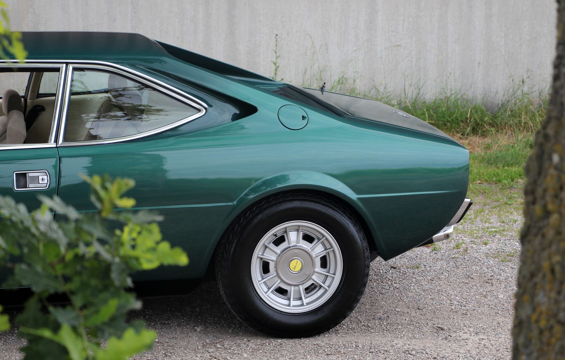 FERRARI Dino 308 GT4-image-16