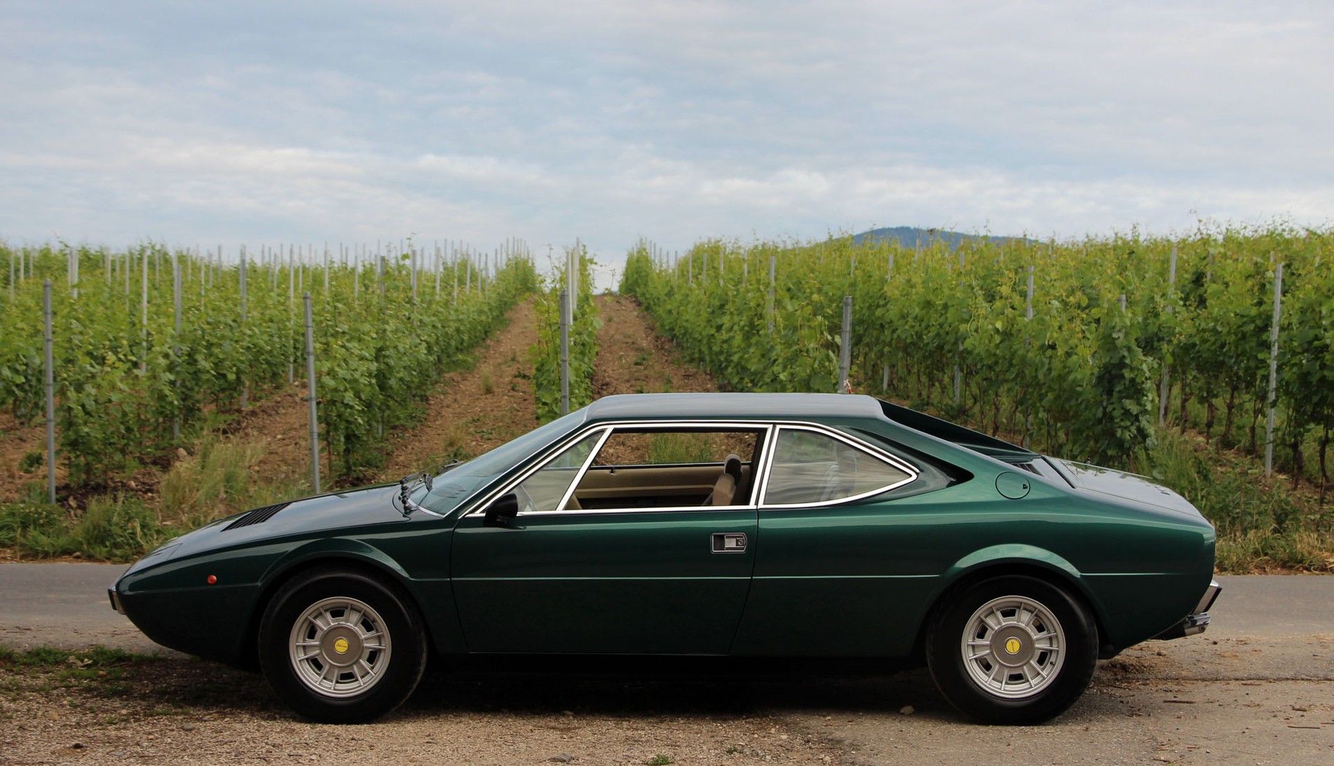 FERRARI Dino 308 GT4-image-19
